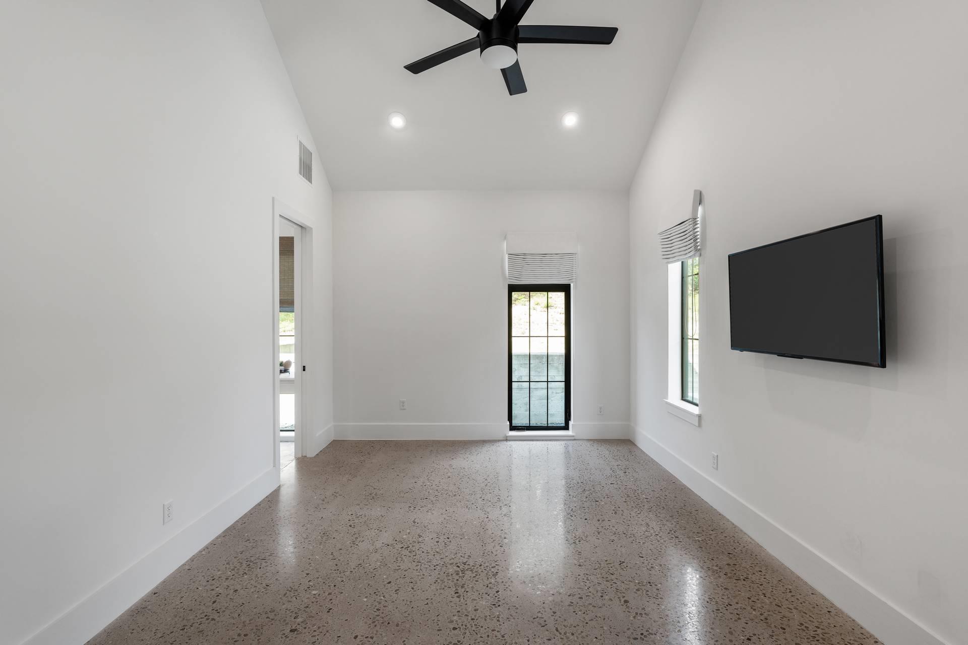 103 Victorian Oaks LN