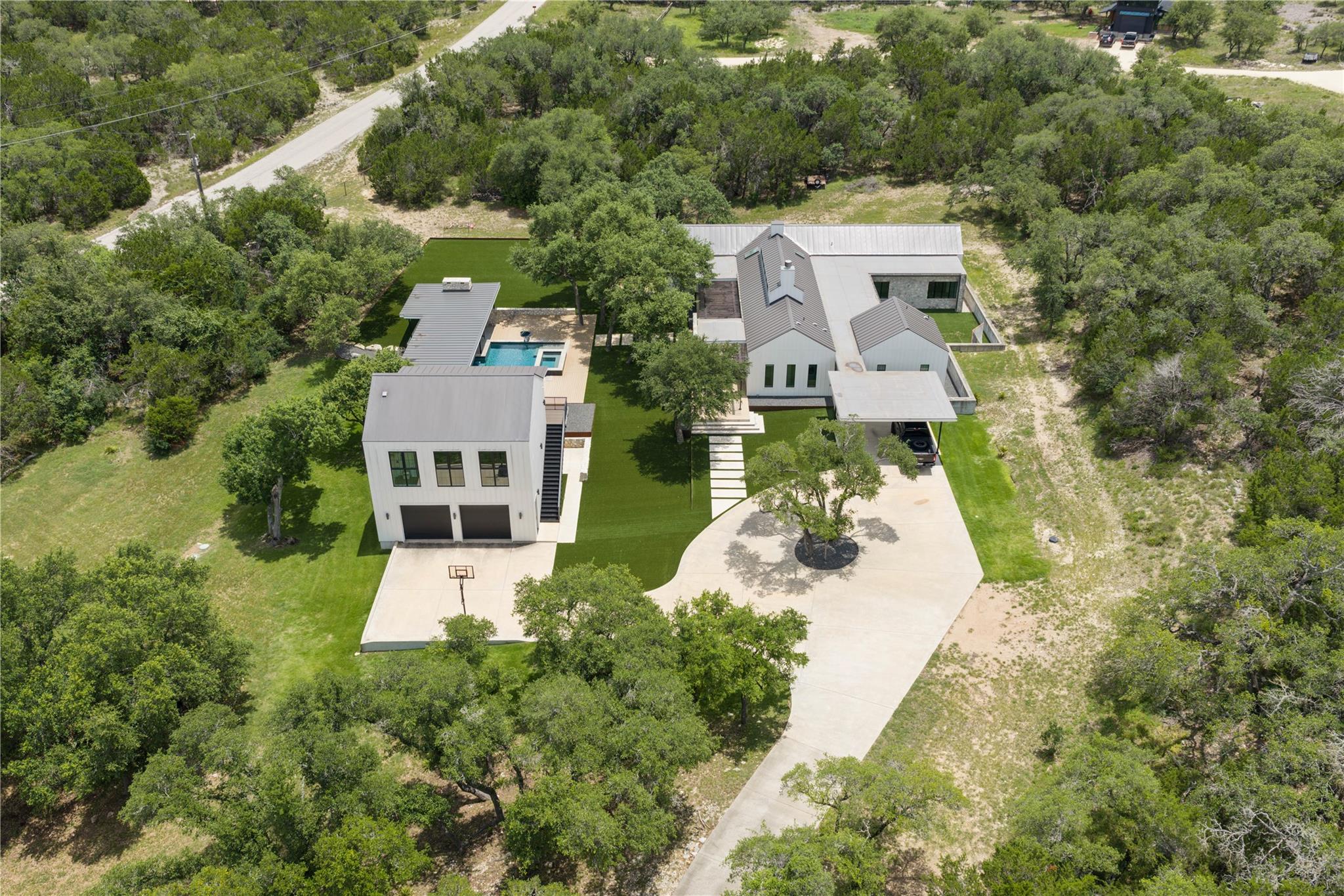 103 Victorian Oaks LN