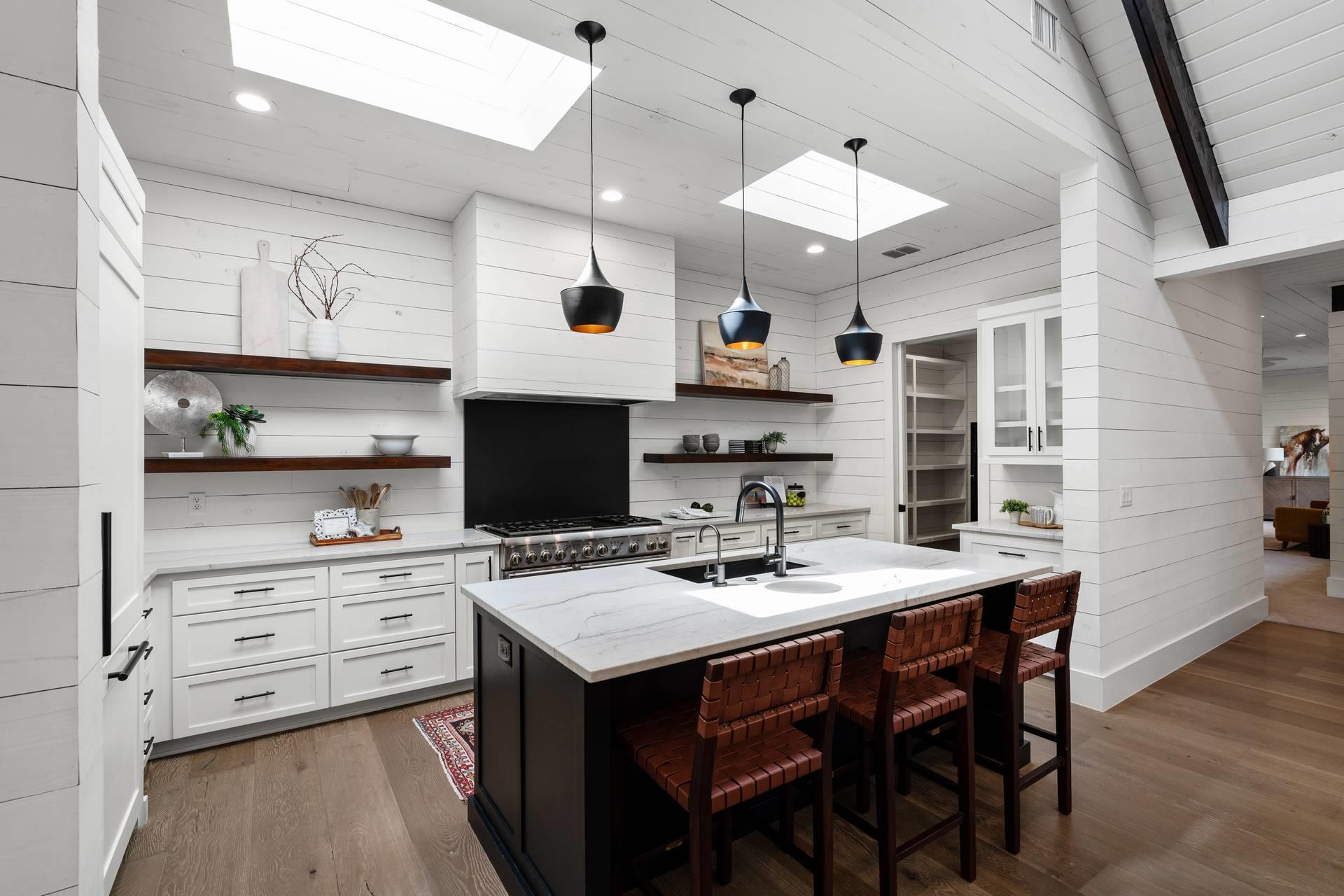 103 Victorian Oaks LN