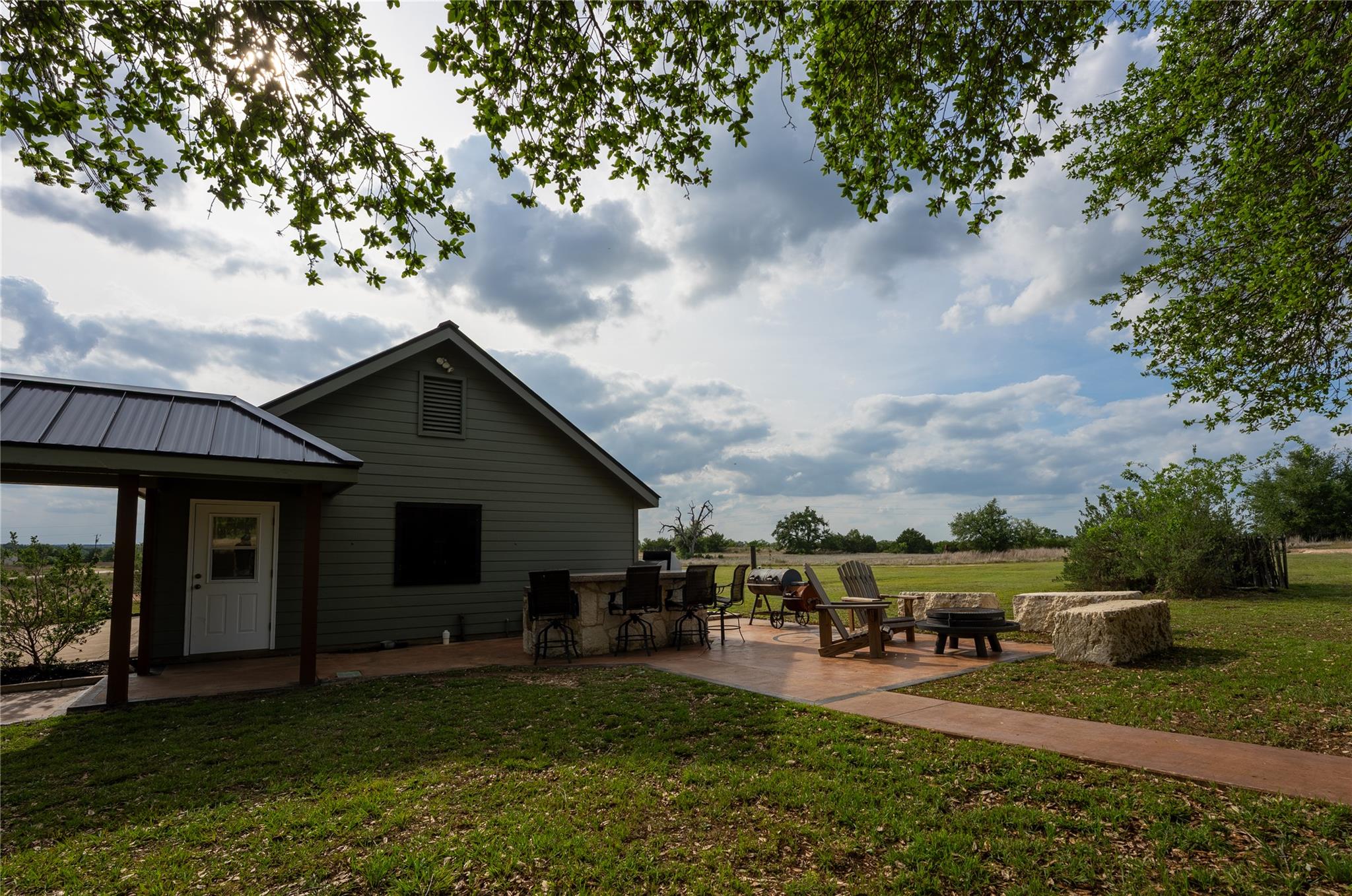 294 Hidden Creek DR