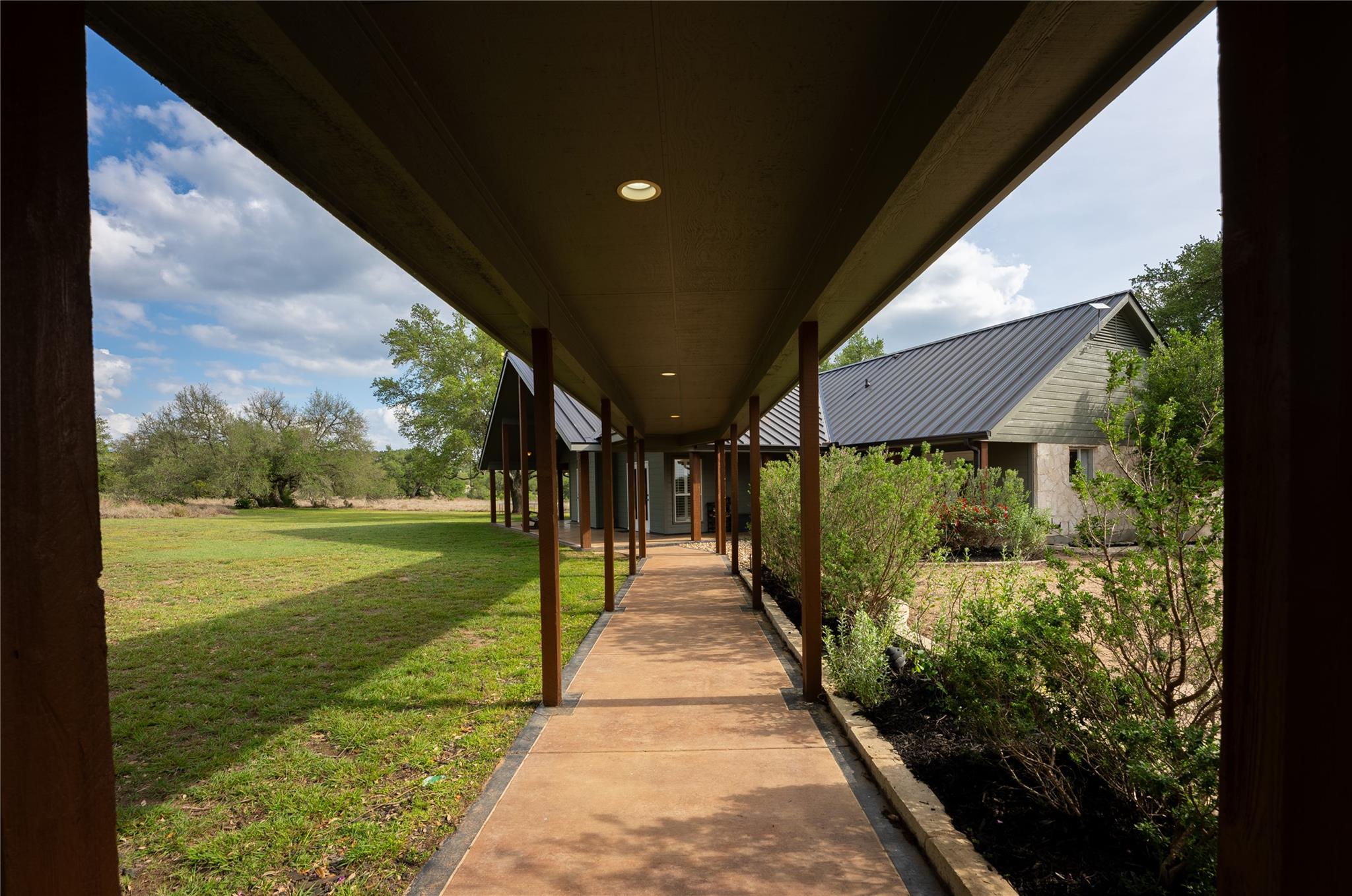 294 Hidden Creek DR