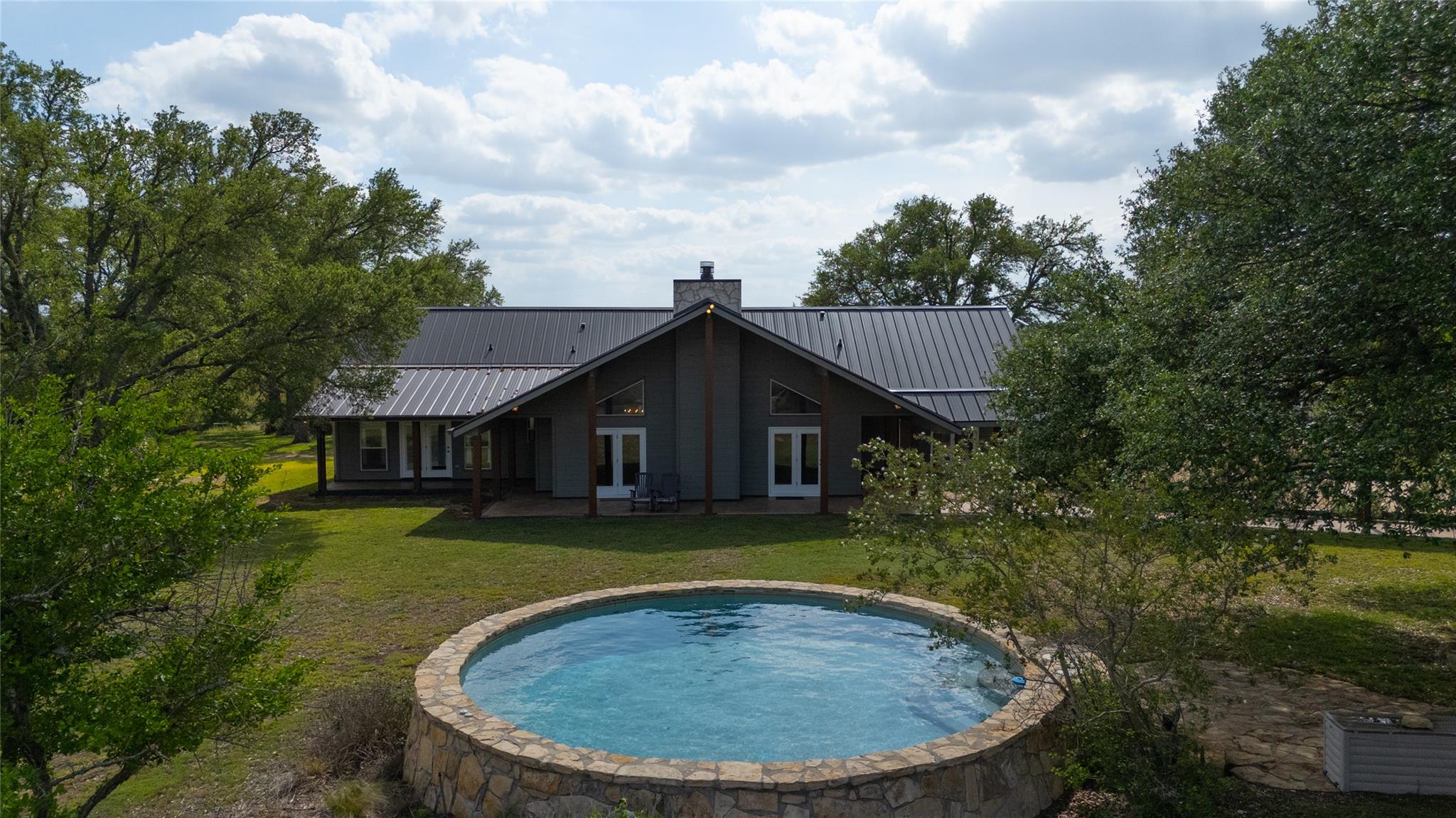 294 Hidden Creek DR