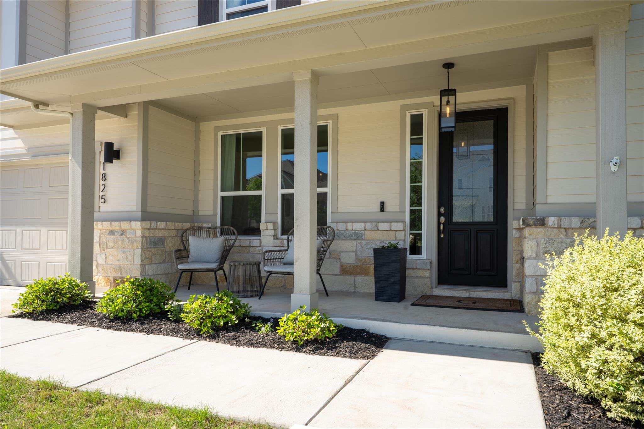 1825 Hazy Hills LOOP