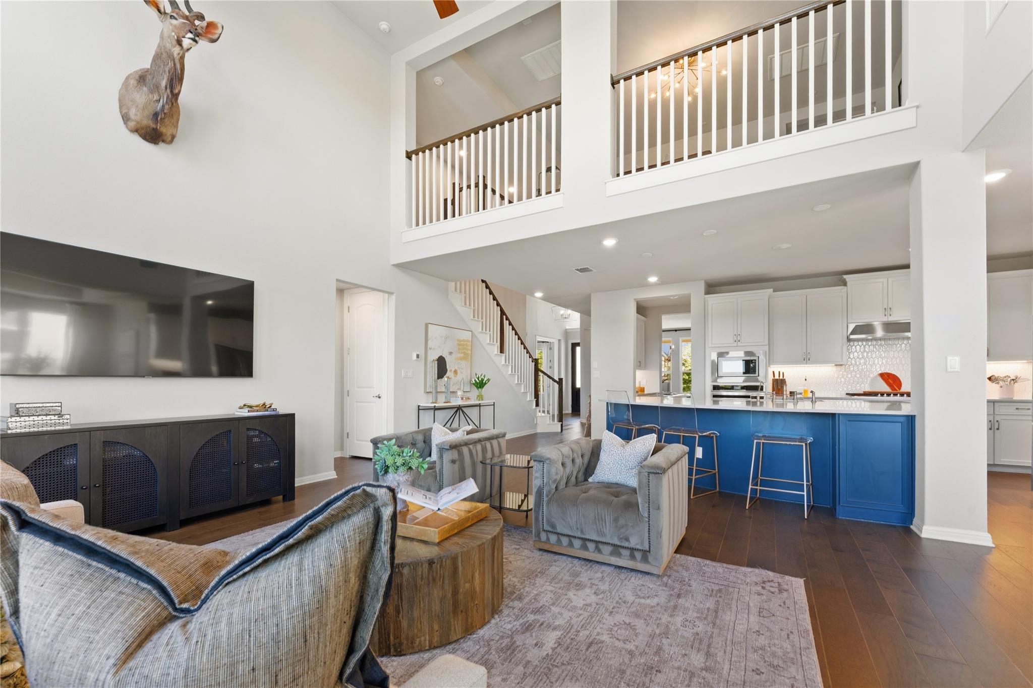 1825 Hazy Hills LOOP