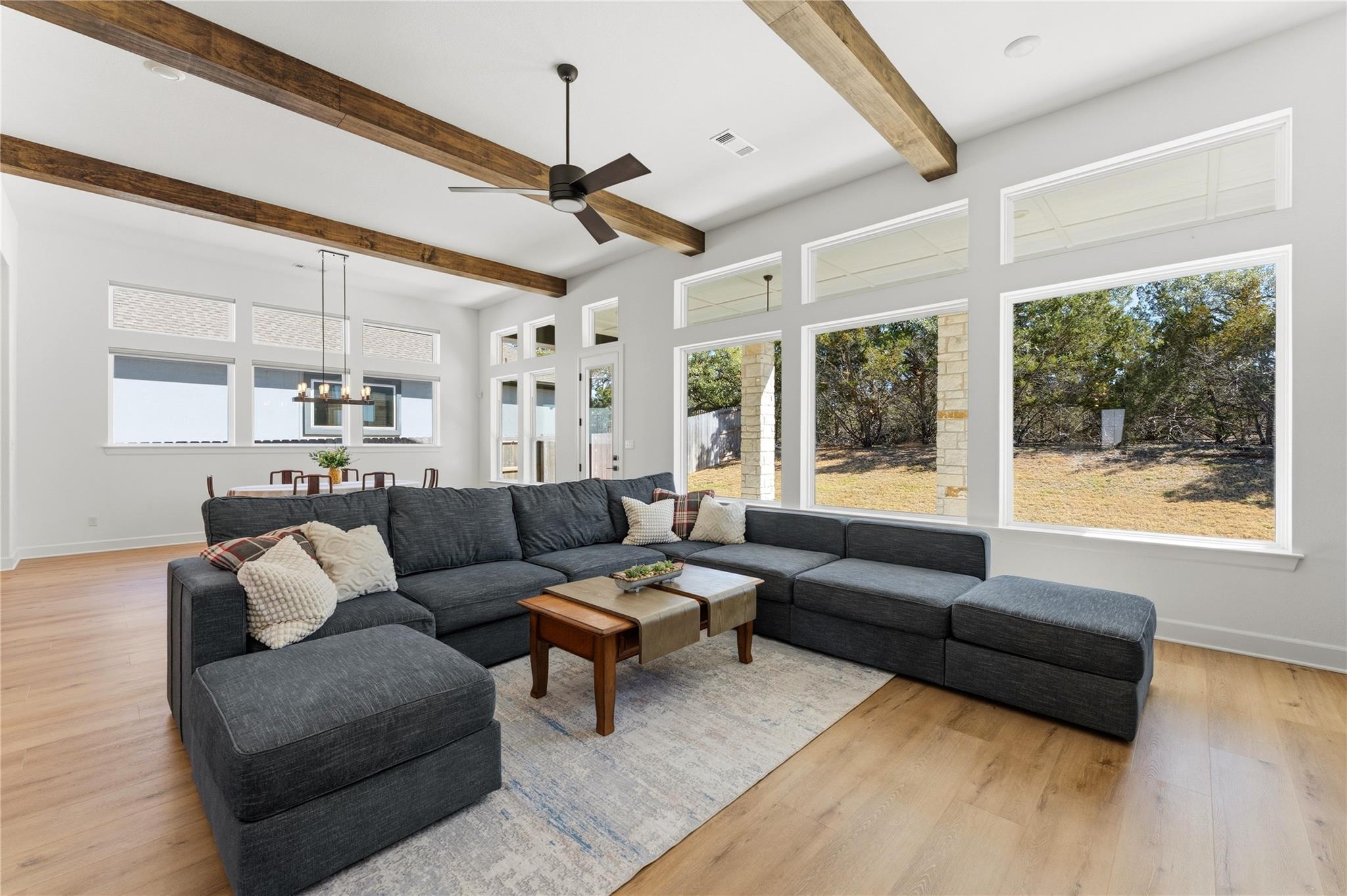 1890 Headwaters BLVD