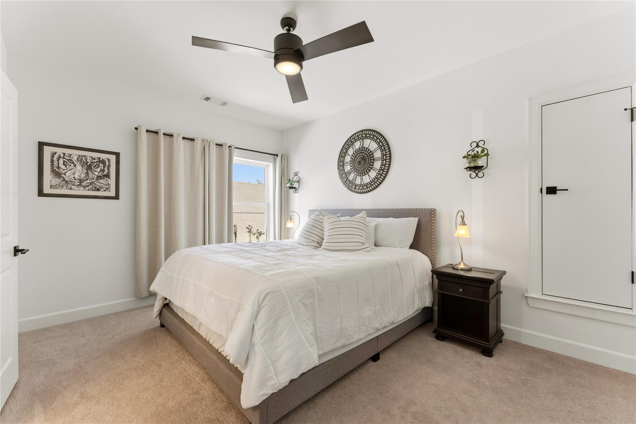 1890 Headwaters BLVD