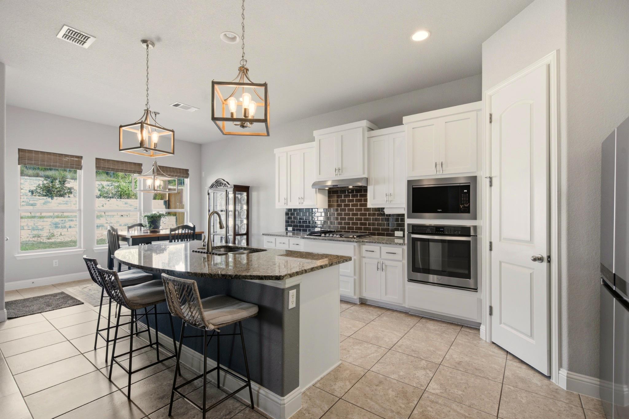 324 Stoney Point RD