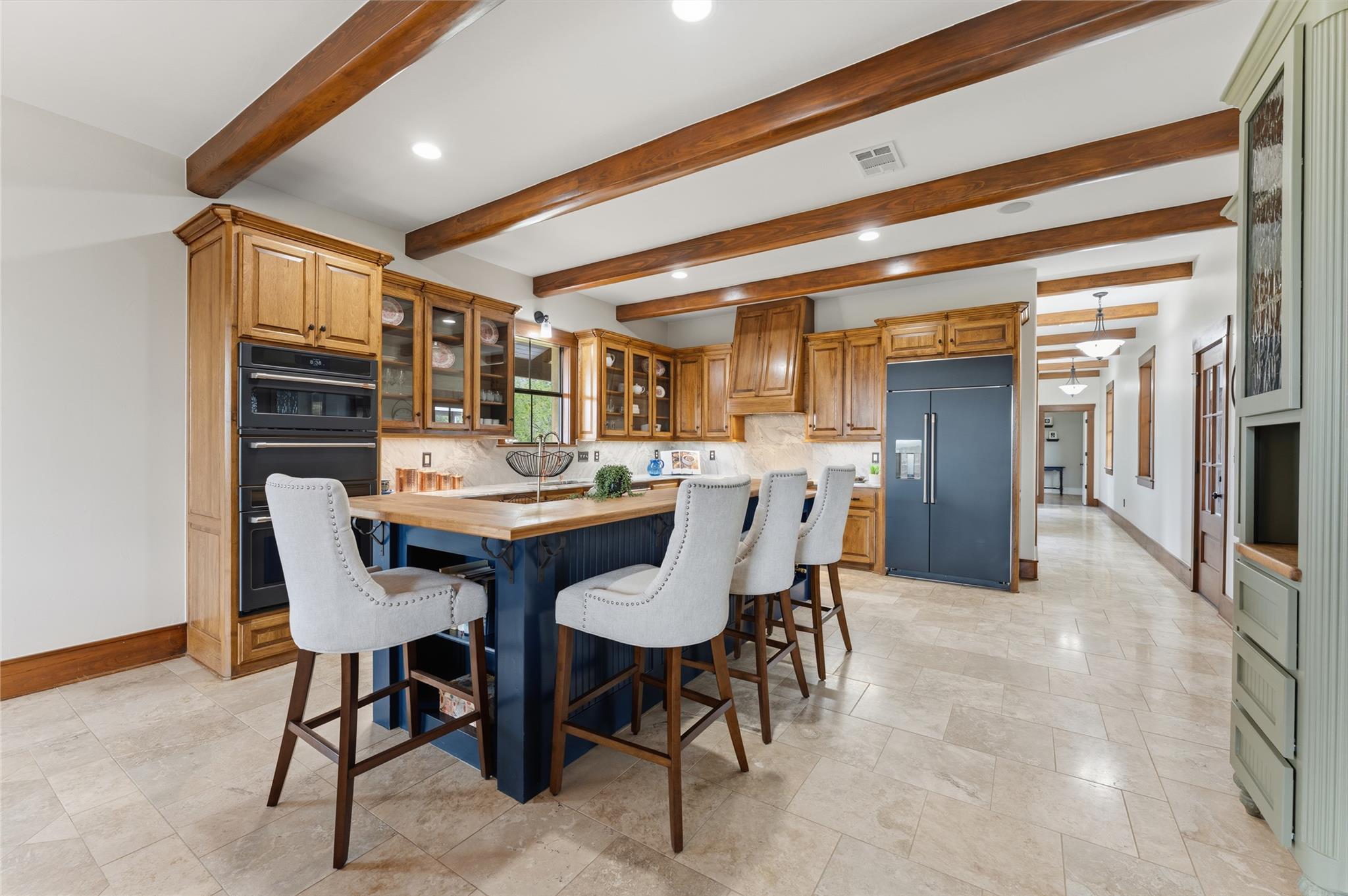 424 Hidden Creek DR