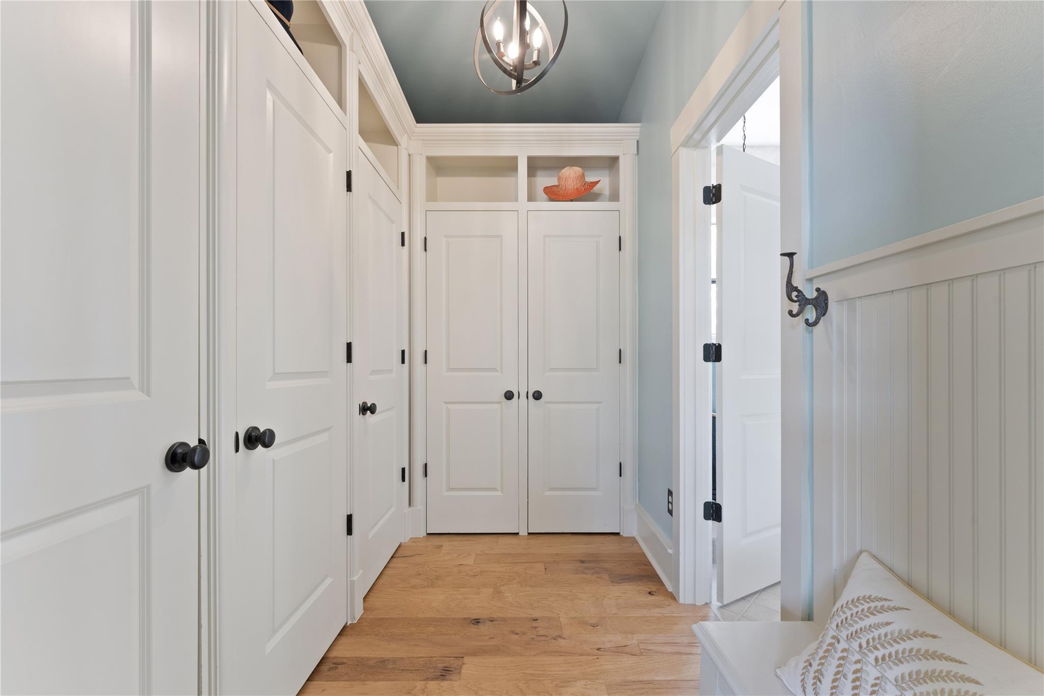 424 Hidden Creek DR