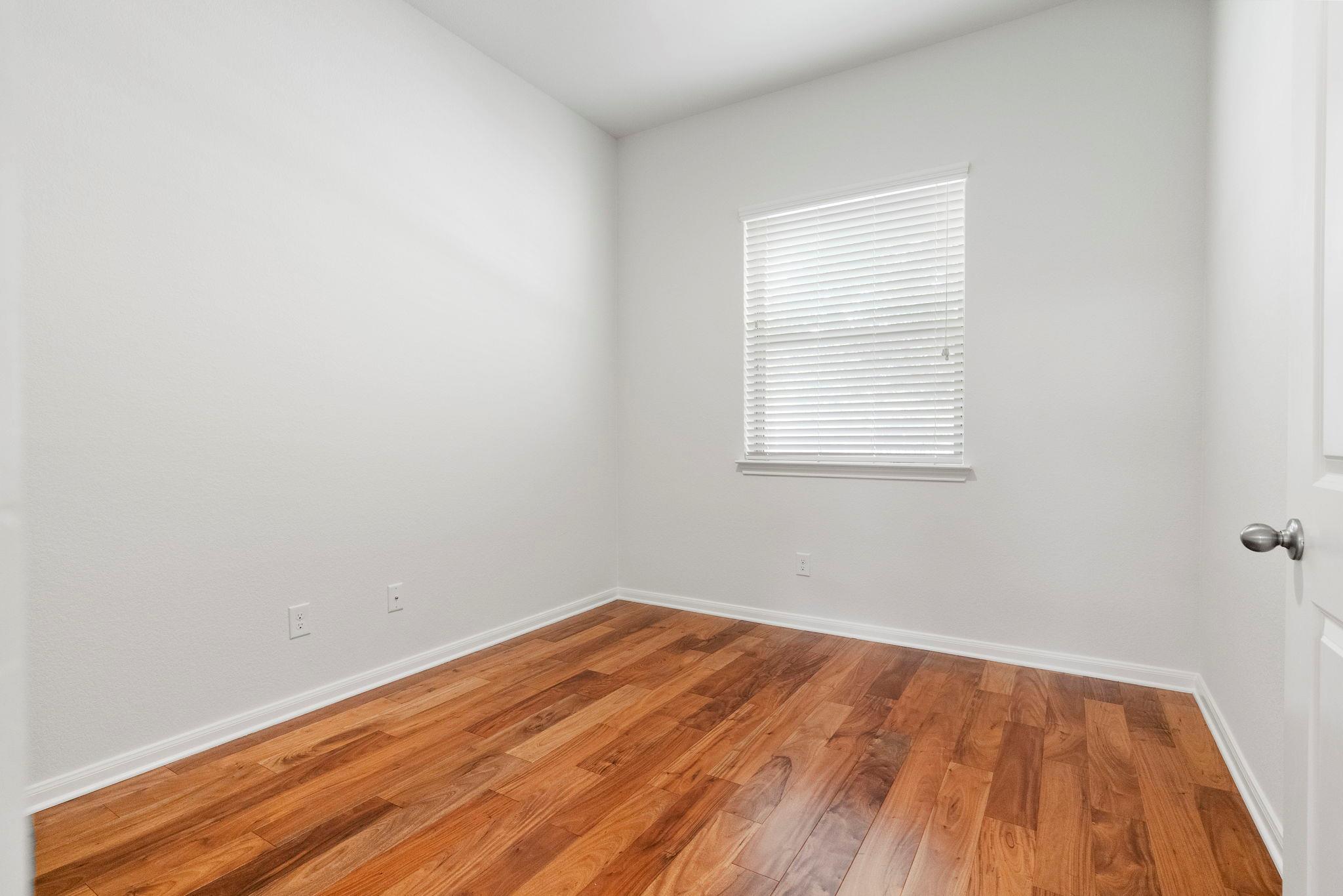 1336 Sanders