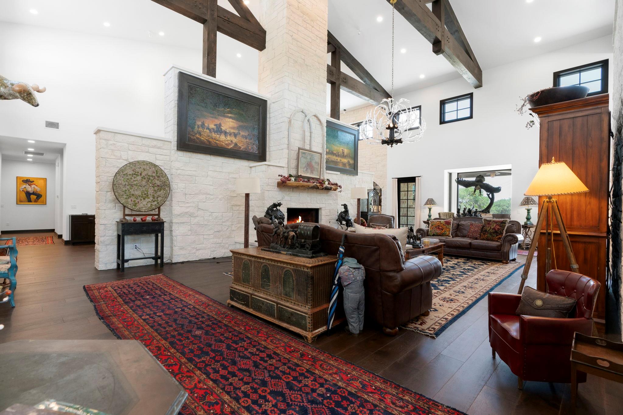 4073 Bell Springs RD