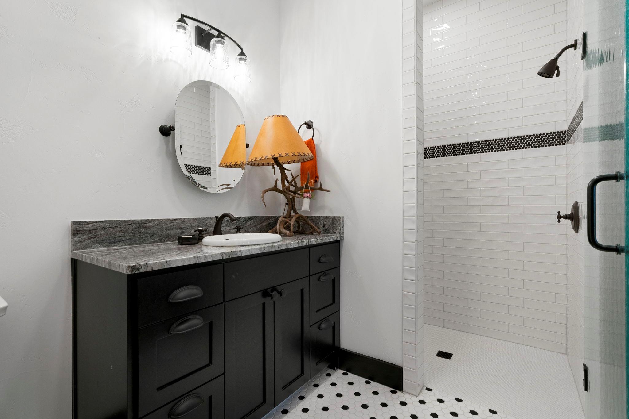 4073 Bell Springs RD