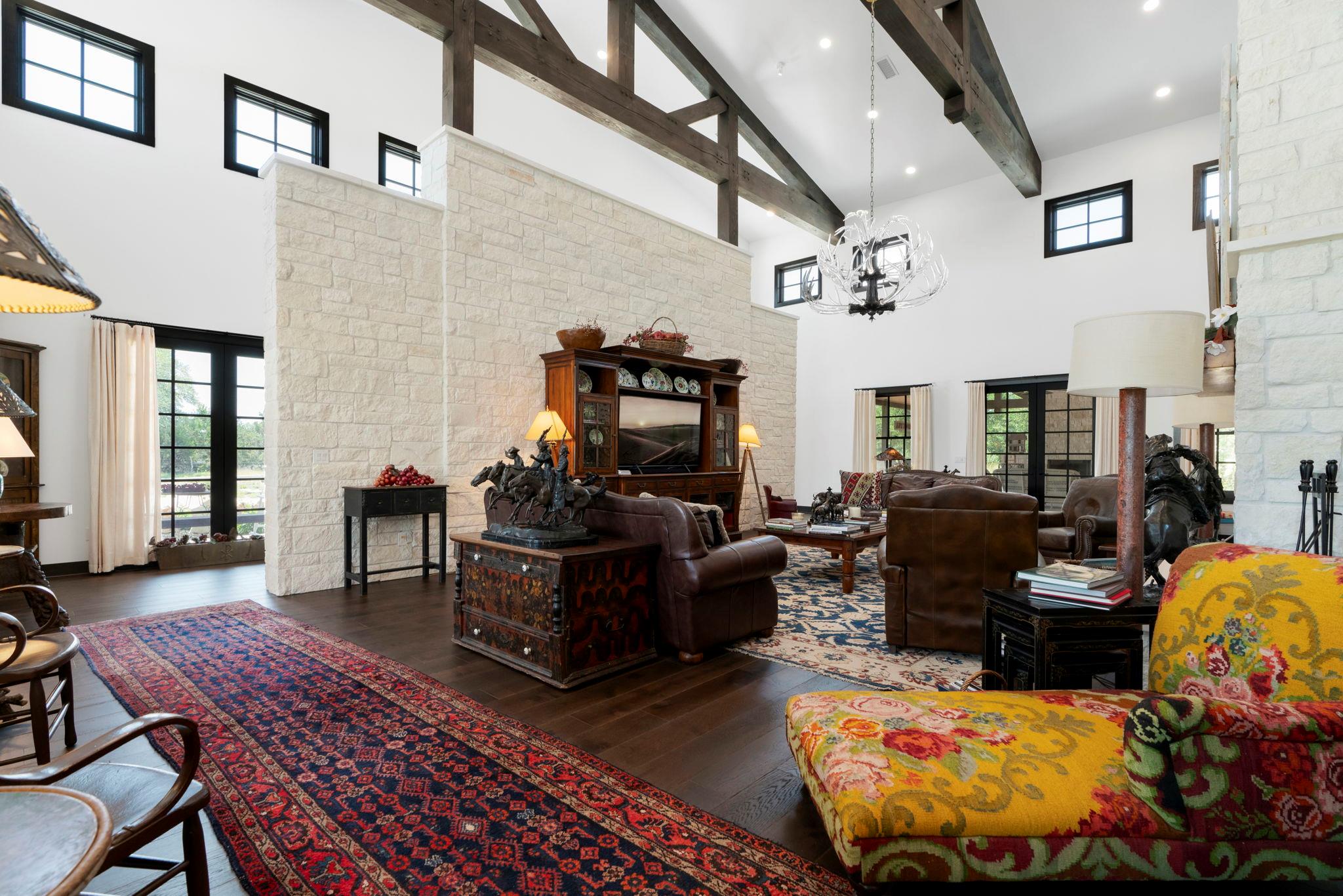 4073 Bell Springs RD