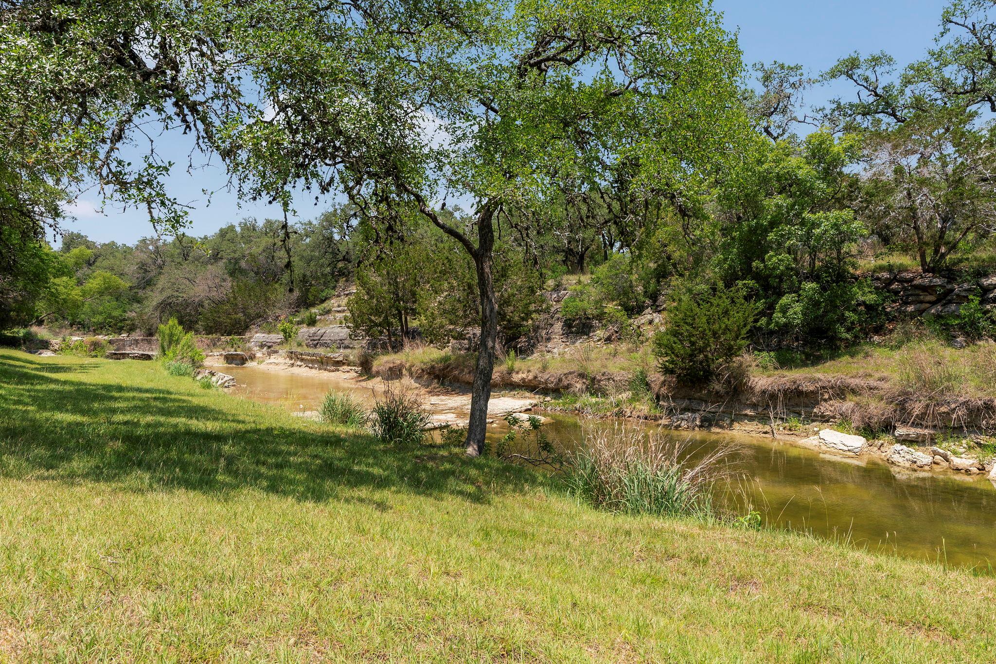 4073 Bell Springs RD