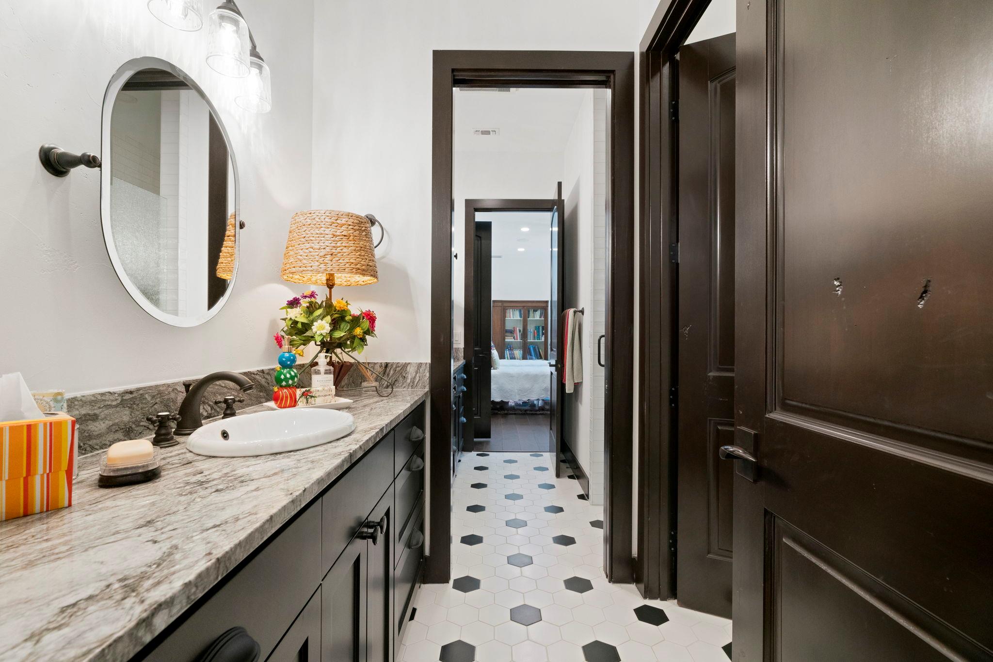 4073 Bell Springs RD