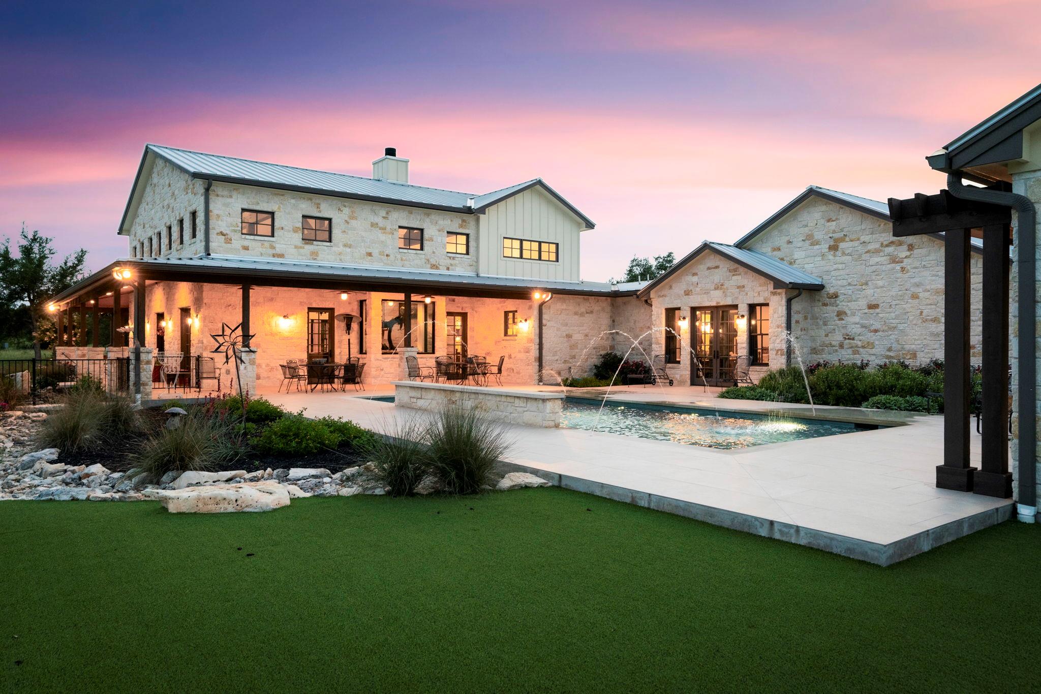 4073 Bell Springs RD