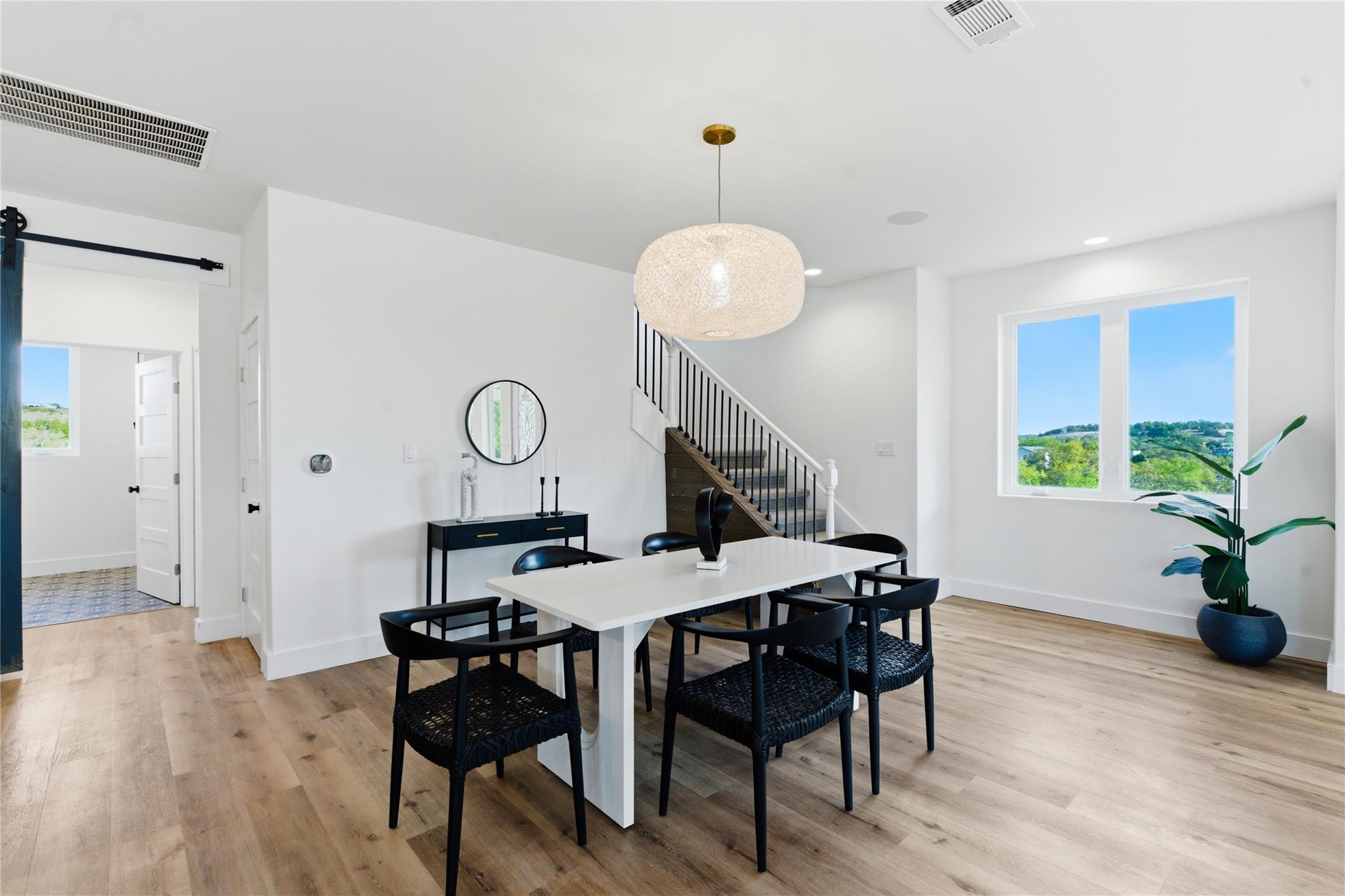 980 Sycamore Creek DR