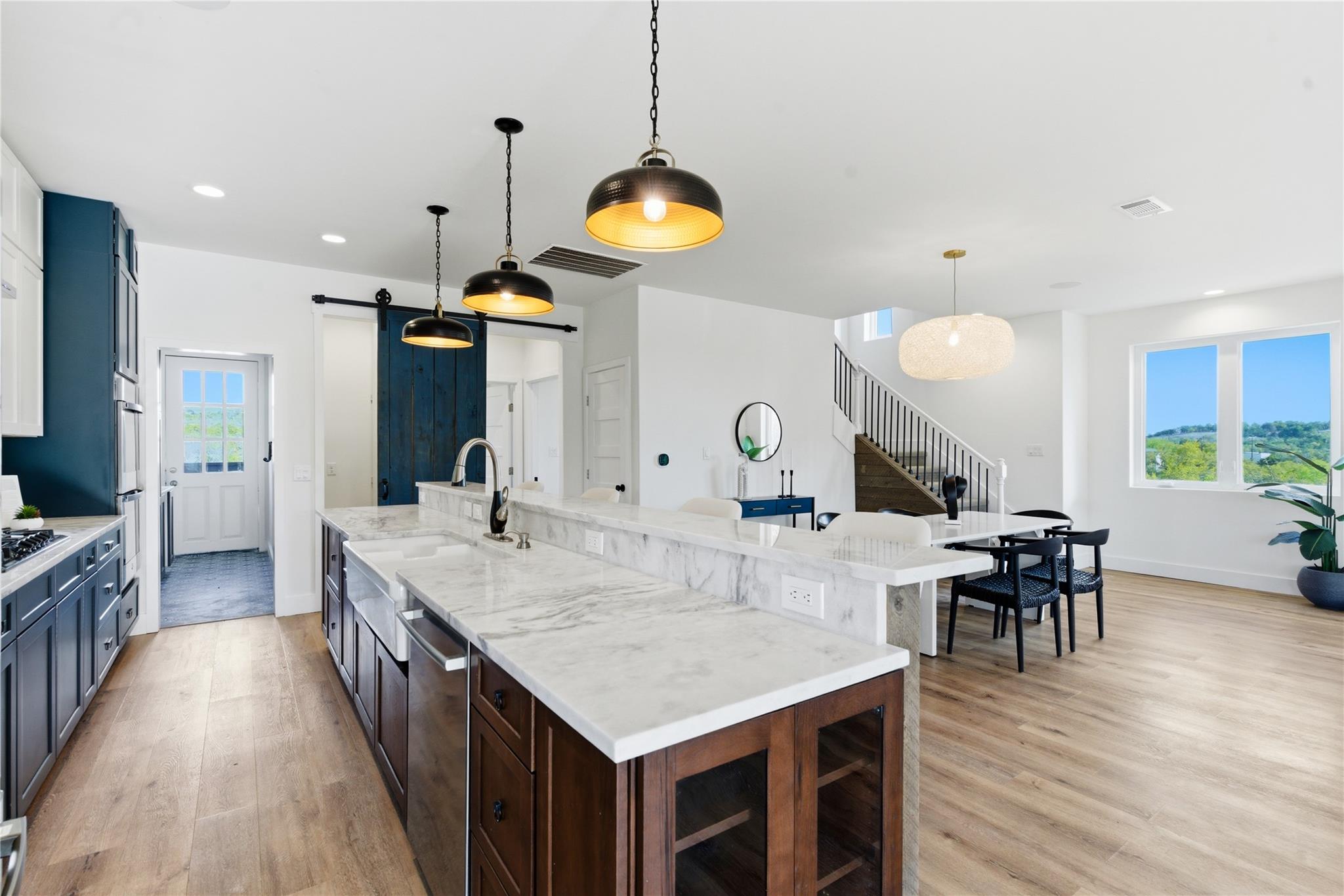 980 Sycamore Creek DR