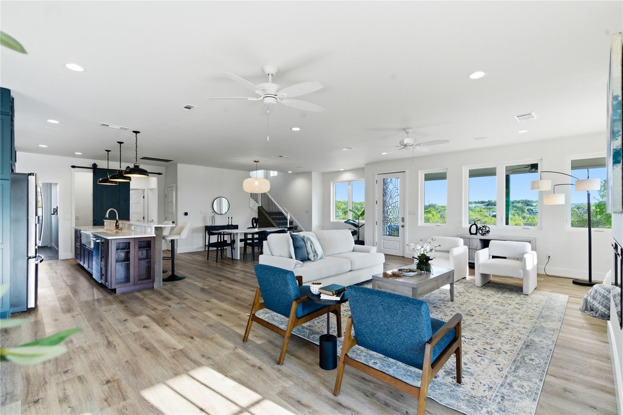 980 Sycamore Creek DR