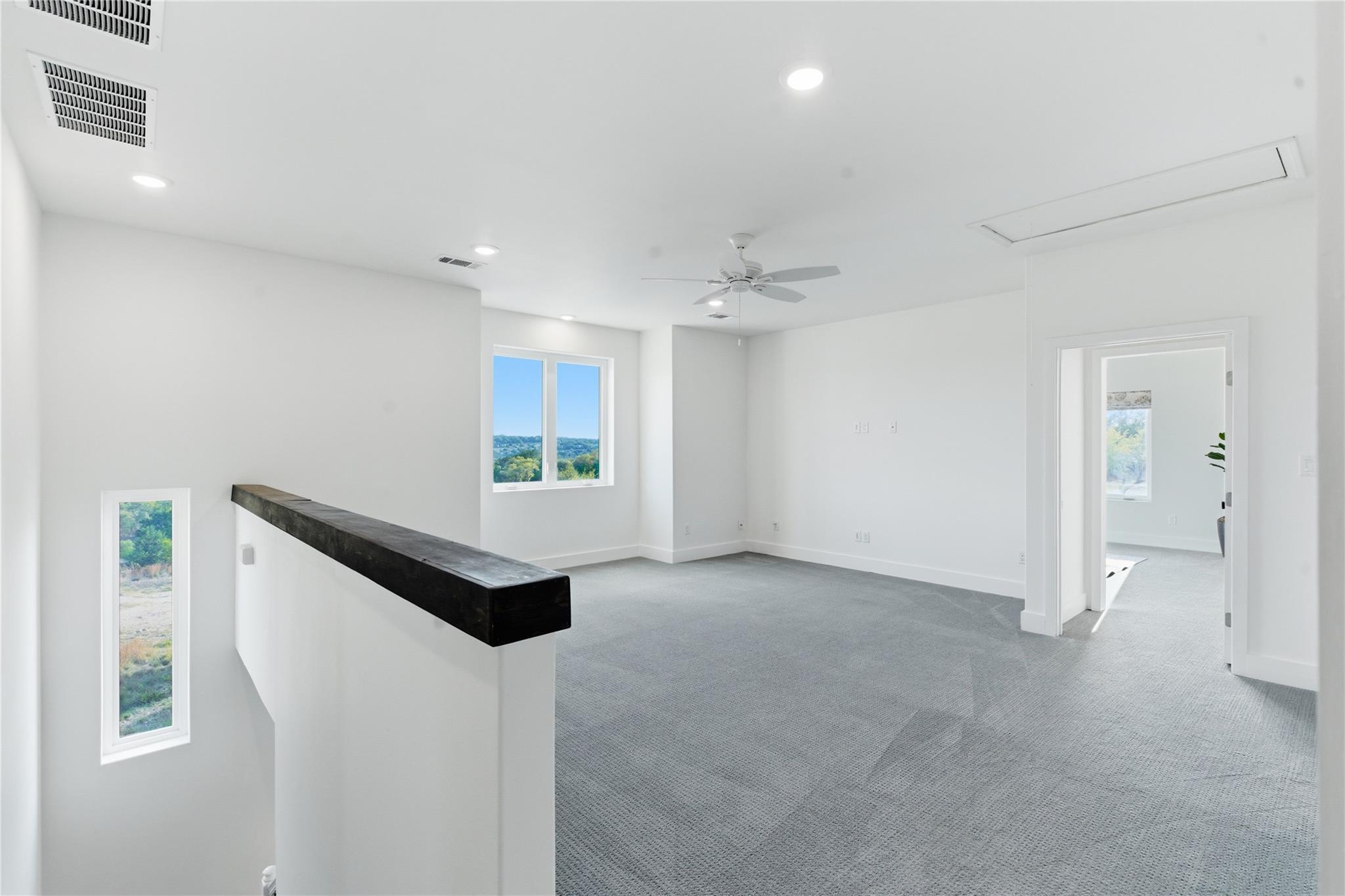 980 Sycamore Creek DR