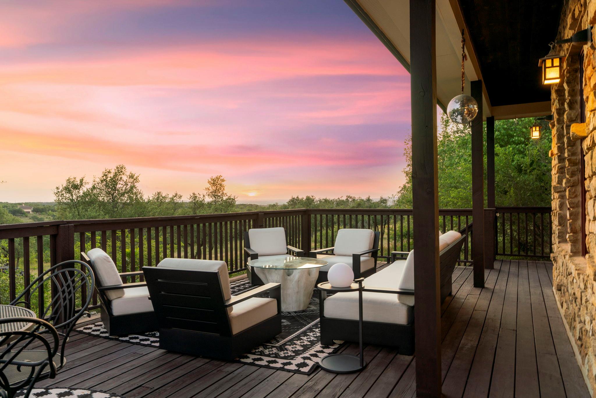 21311 Hamilton Pool RD