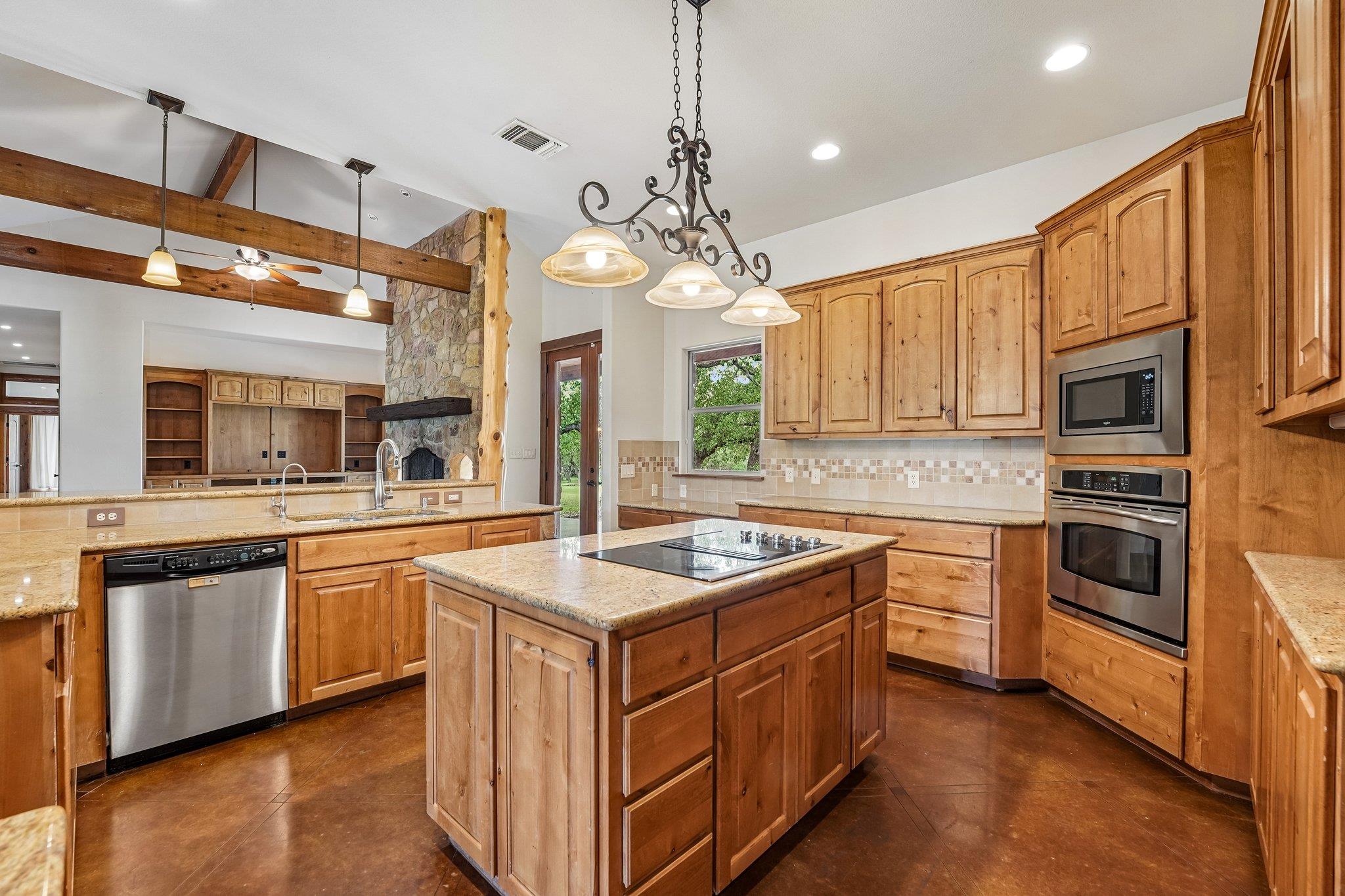 290 Miss Donna LN