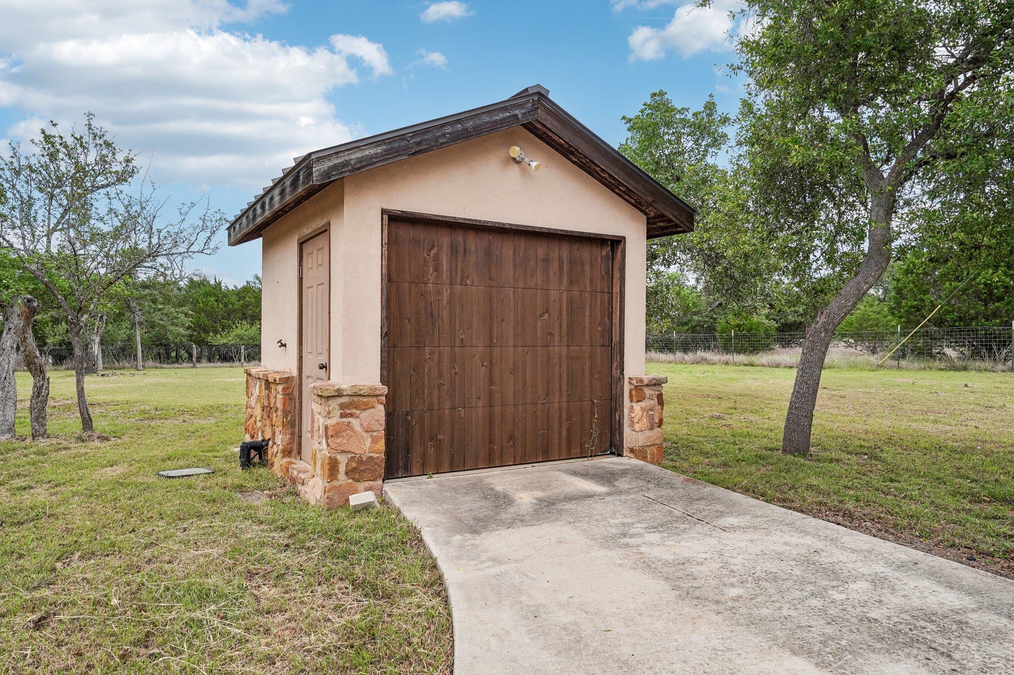 290 Miss Donna LN