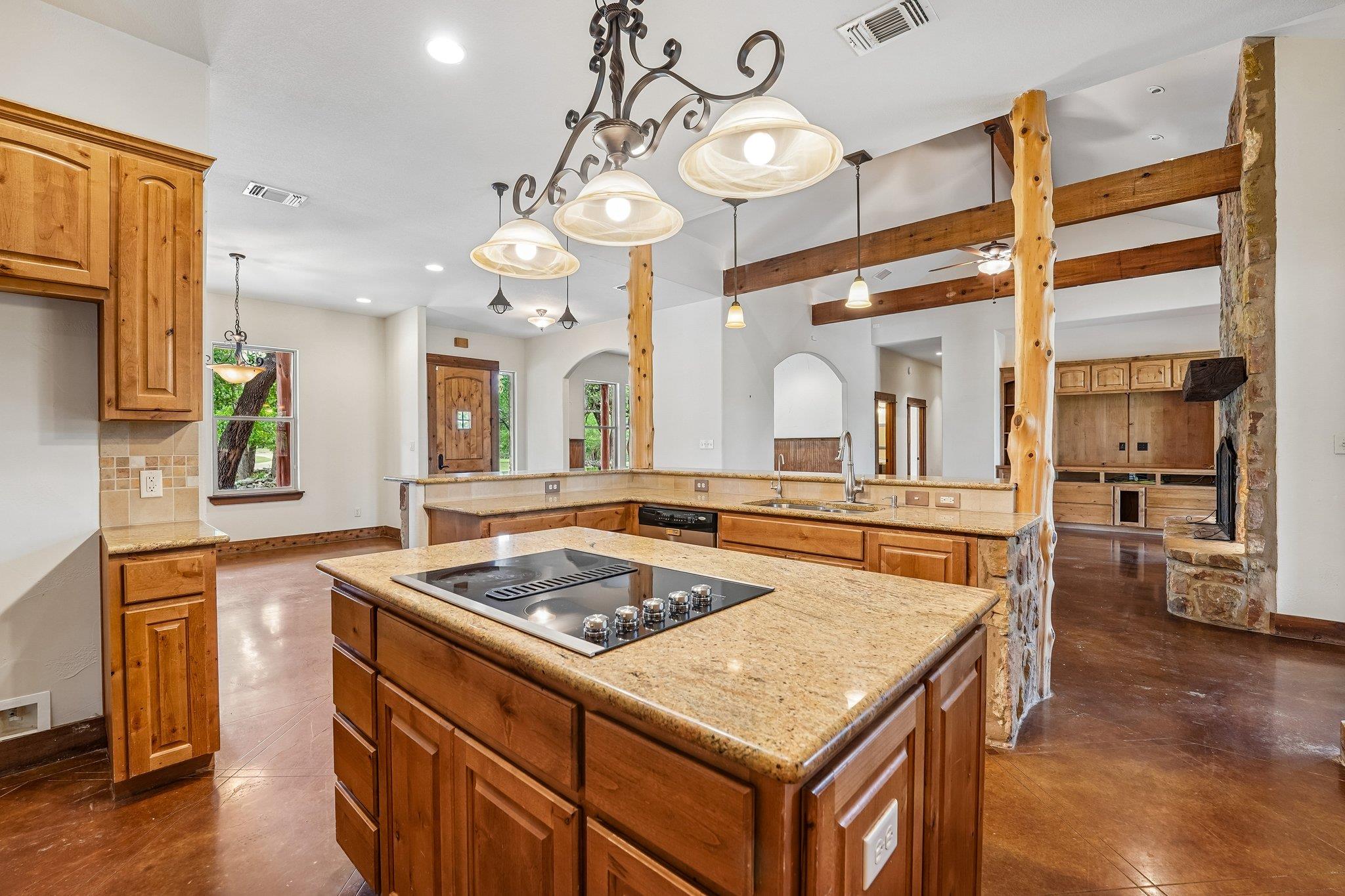 290 Miss Donna LN