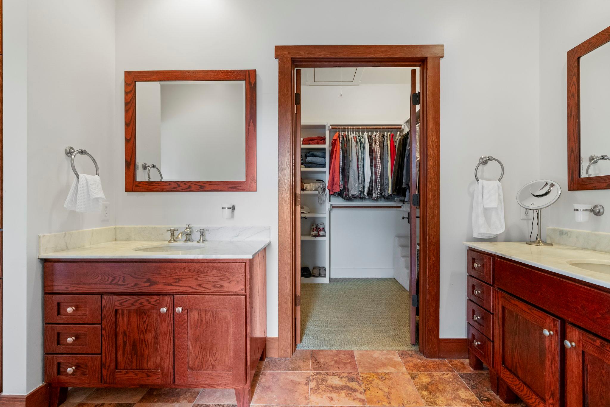 21311 Hamilton Pool RD