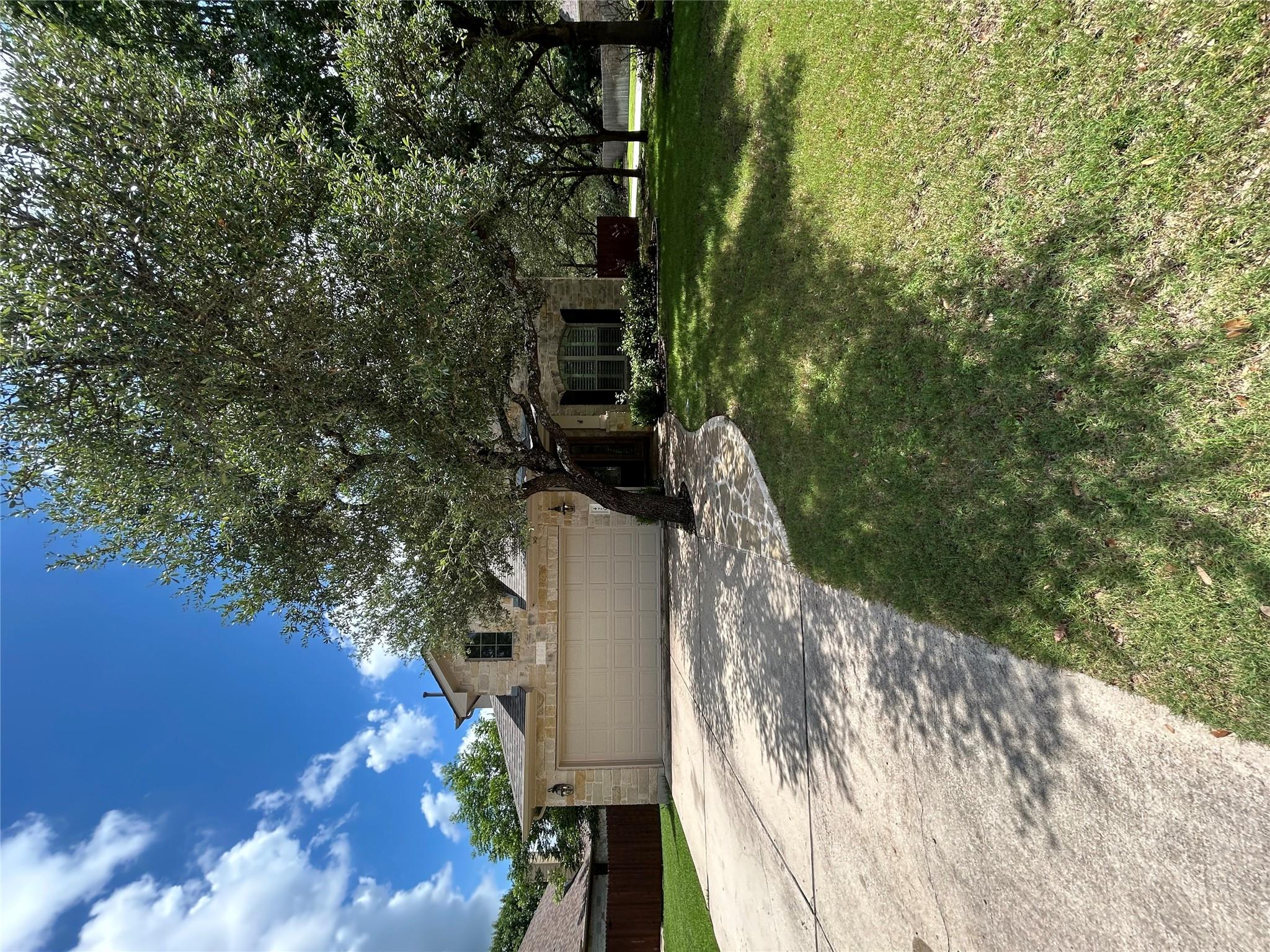 420 Wild Rose DR