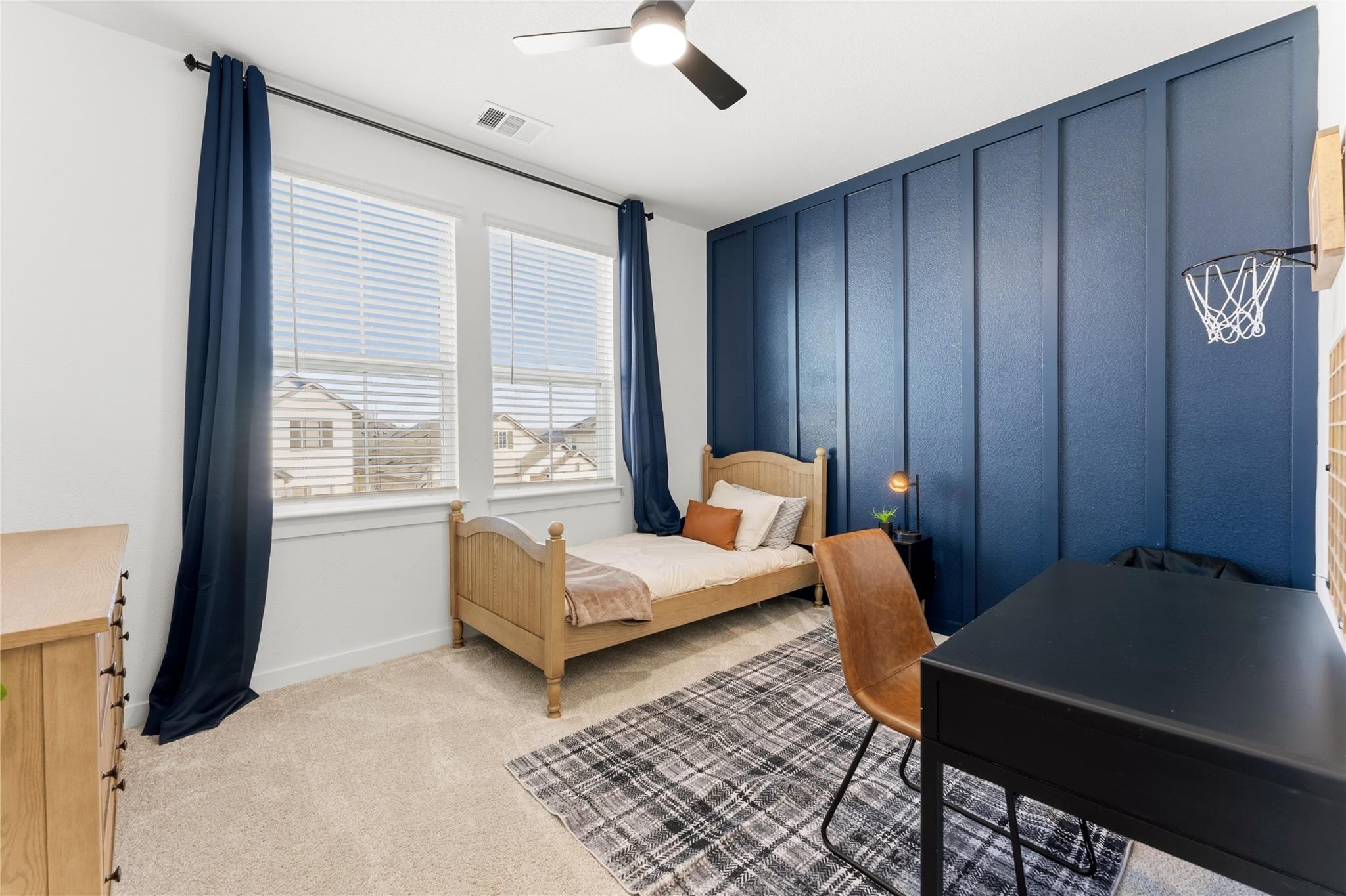 149 Comfort Maple LN