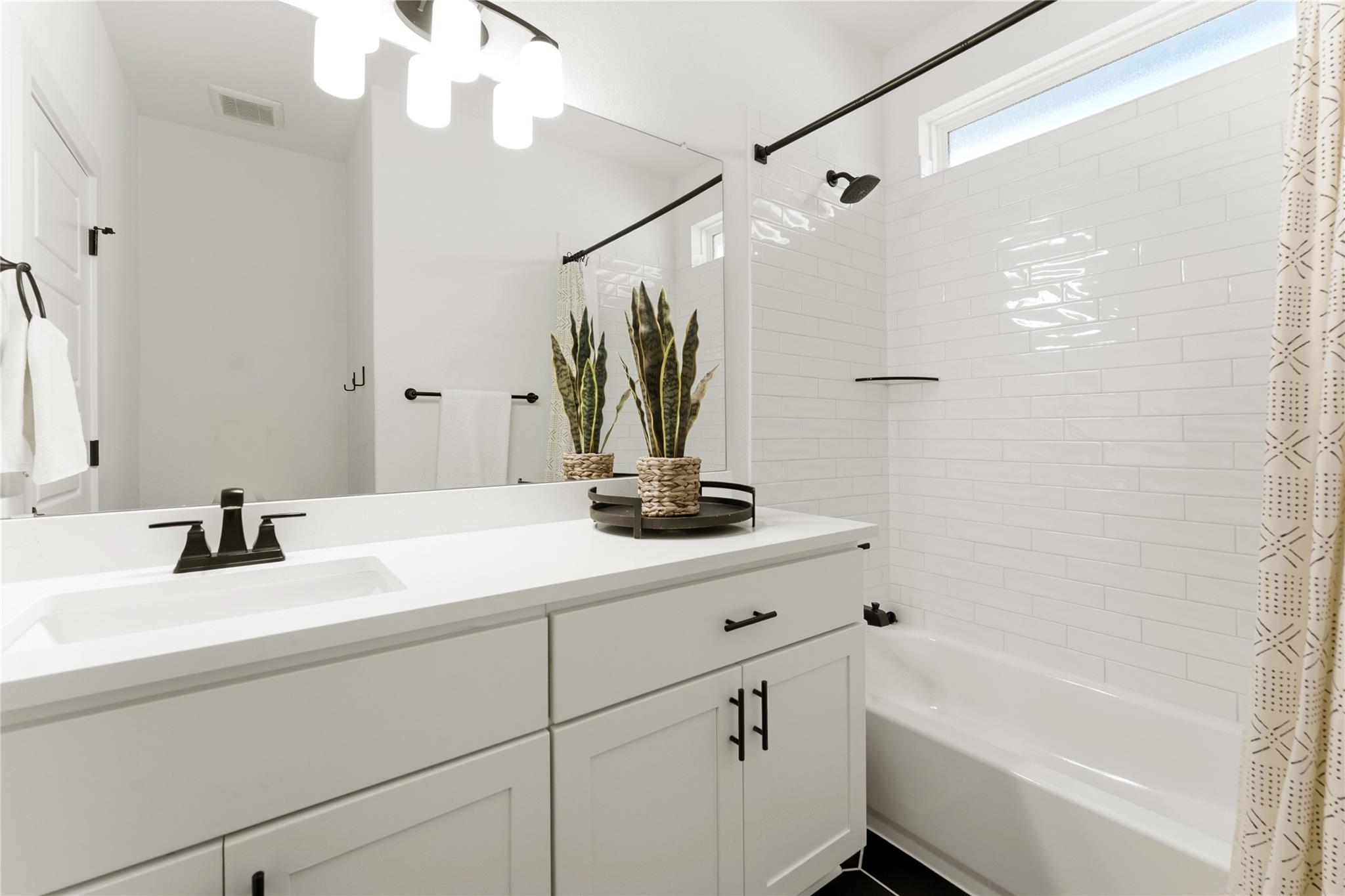 149 Comfort Maple LN