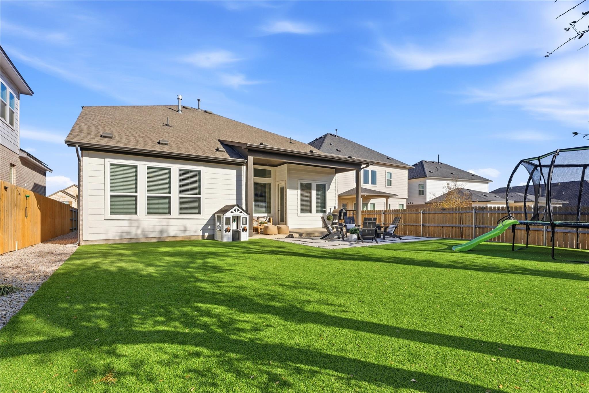 149 Comfort Maple LN