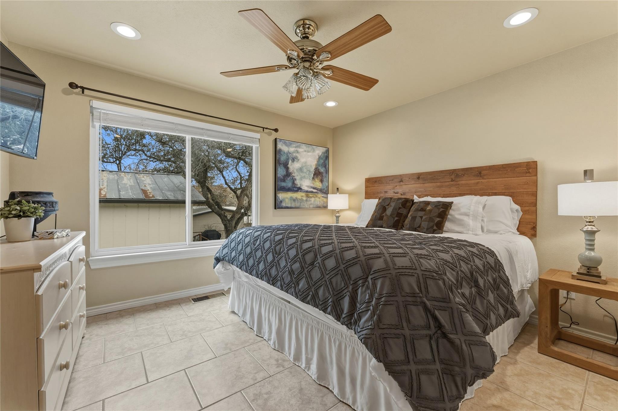 833 Sandy Mountain DR