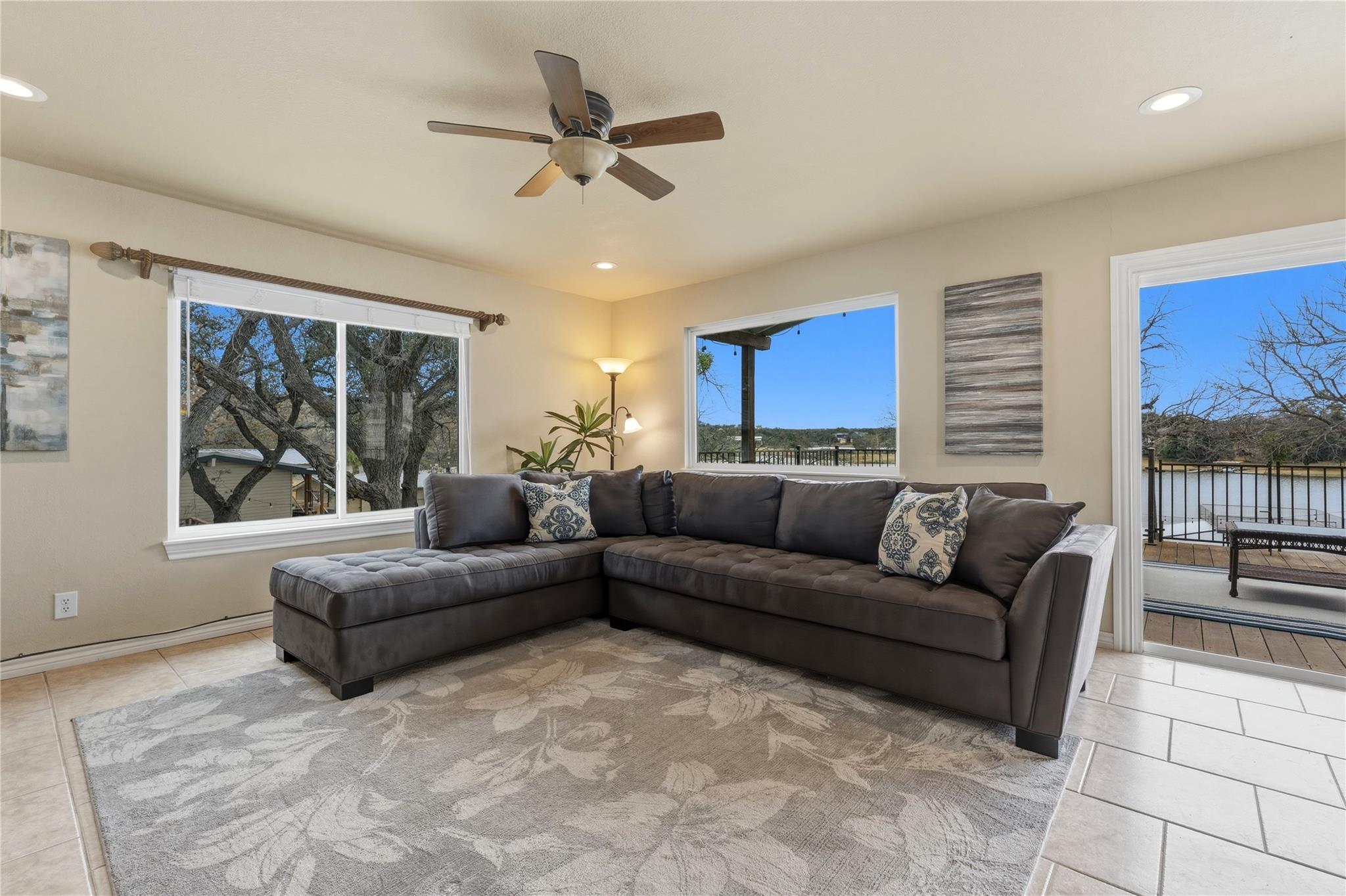 833 Sandy Mountain DR