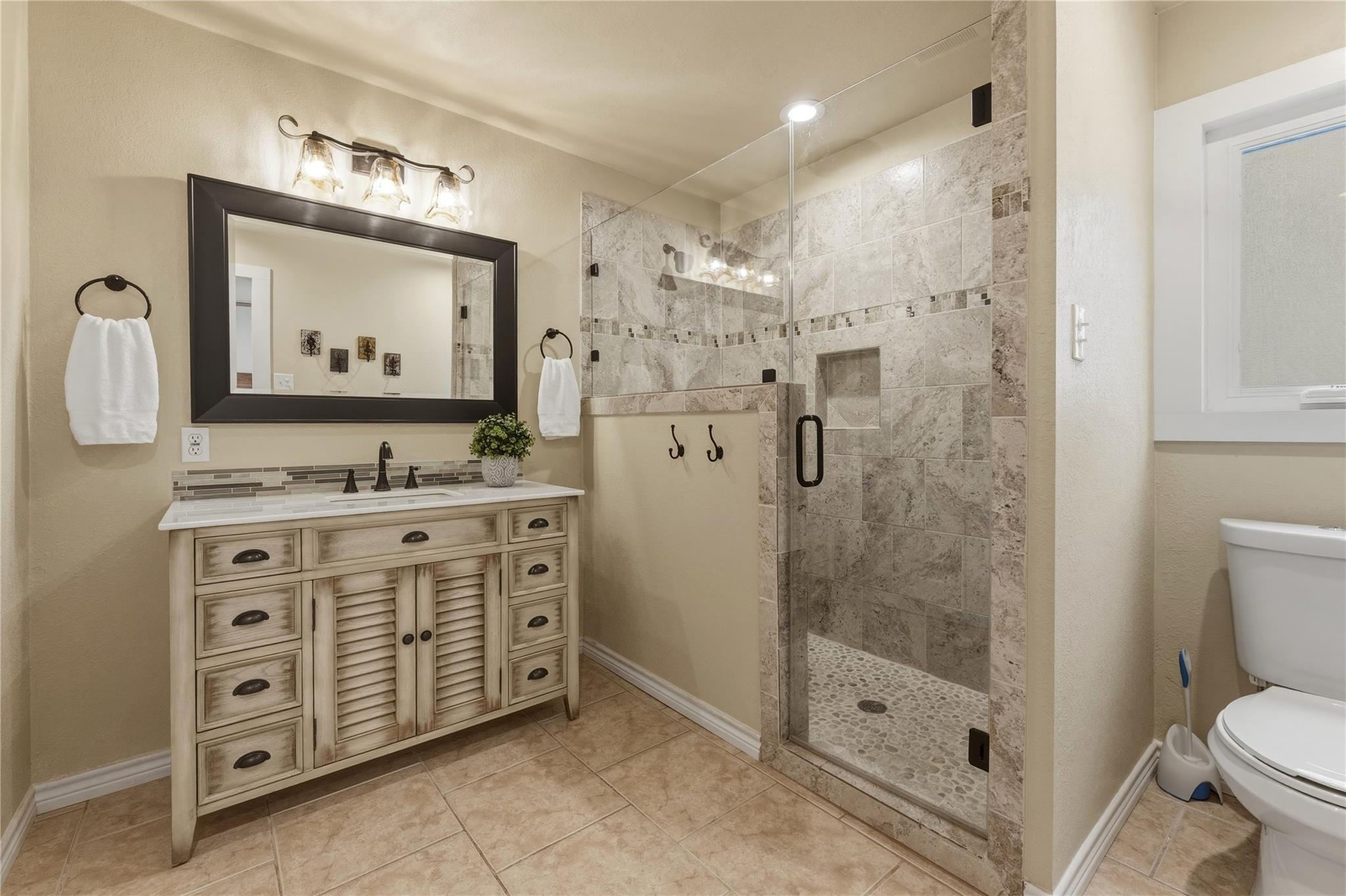 833 Sandy Mountain DR