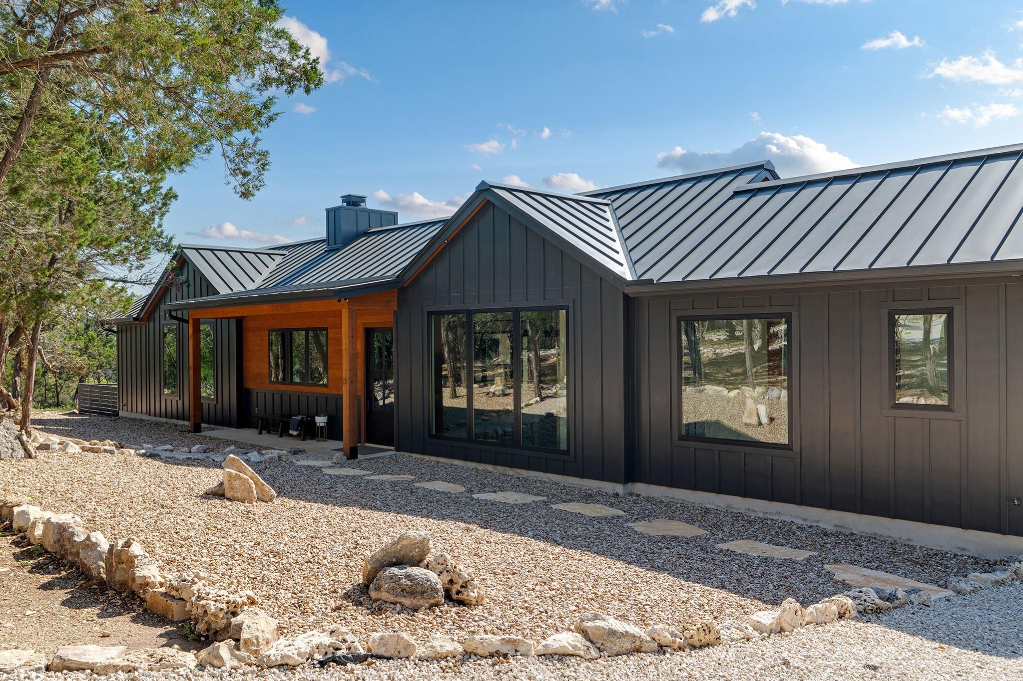 1930 S Rainbow Ranch RD