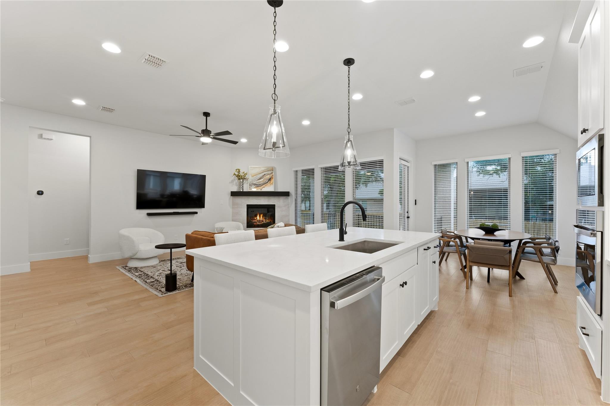 201 Brewer ST