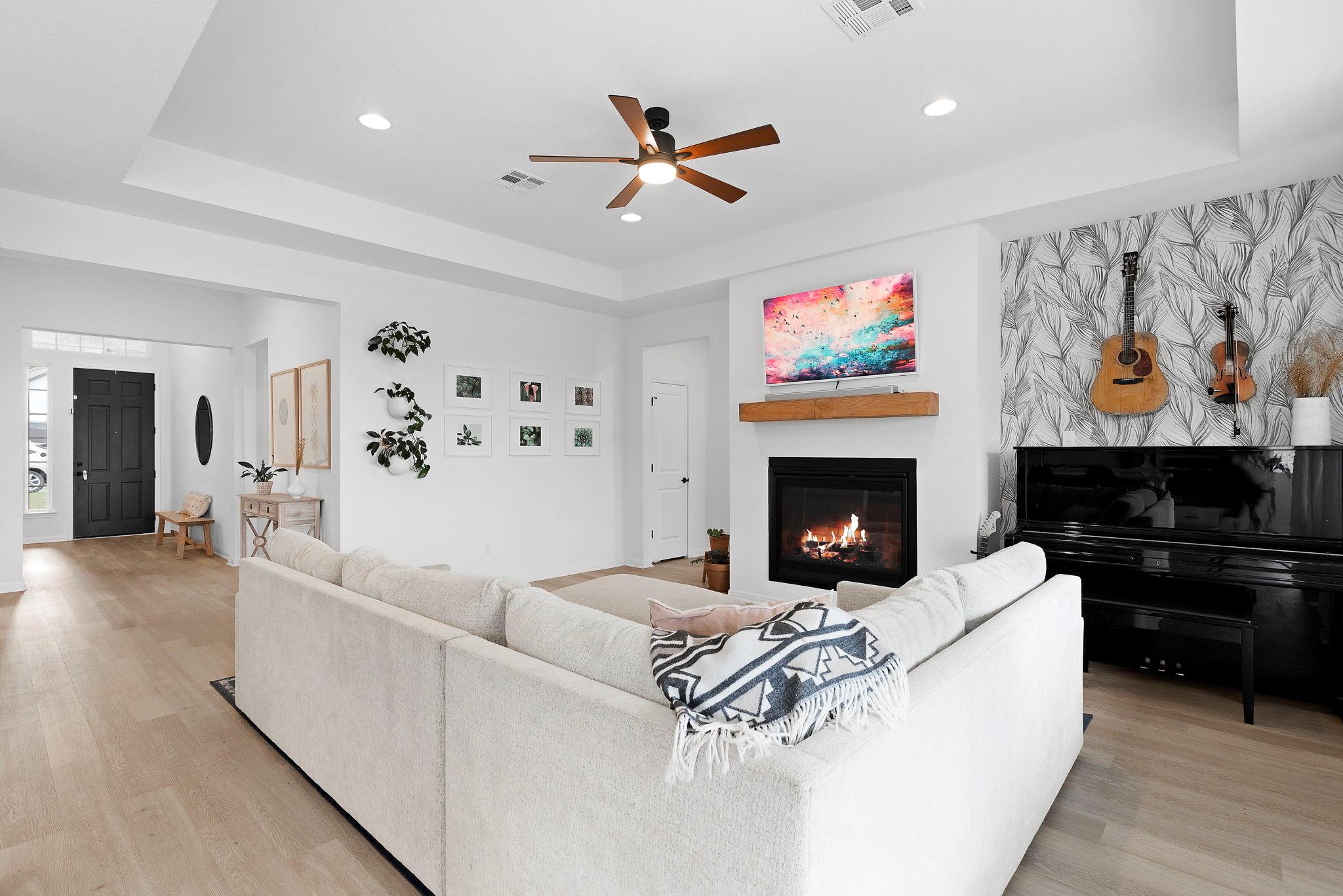 1368 Pink Granite BLVD