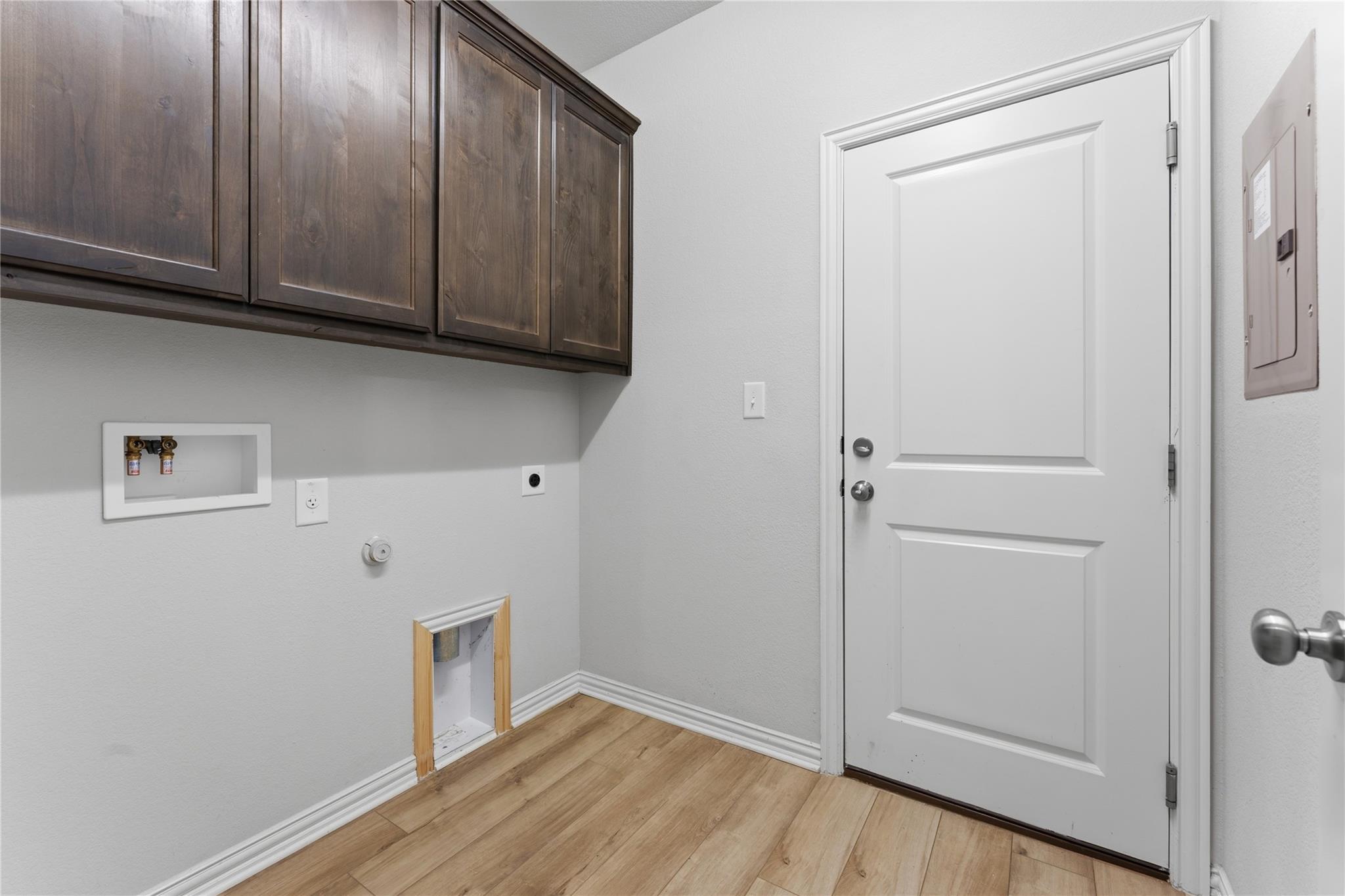 146 Red Granite DR