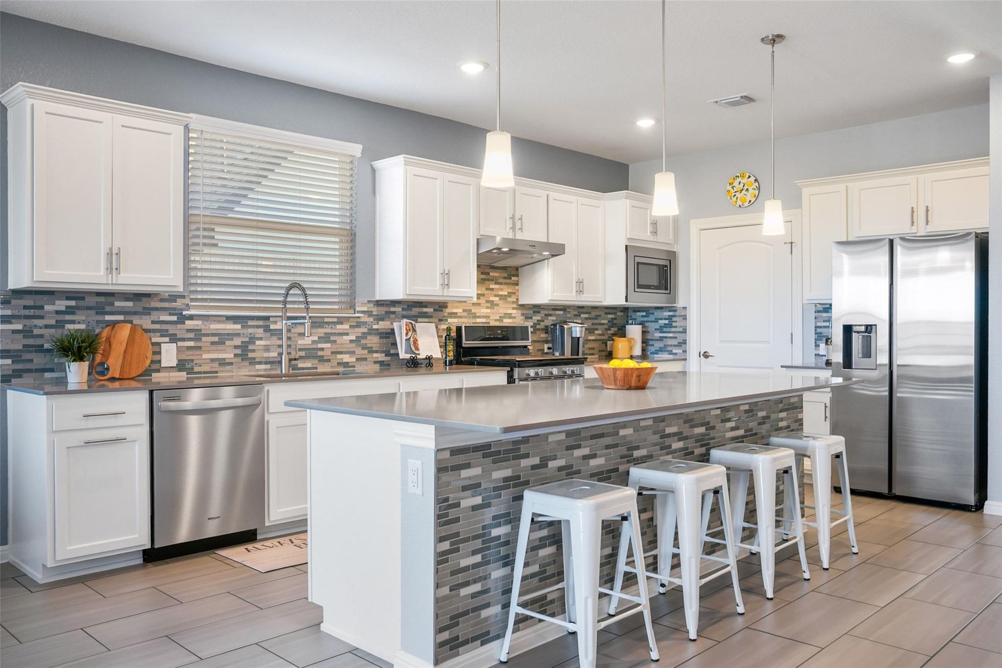 339 Climbing Rock LOOP