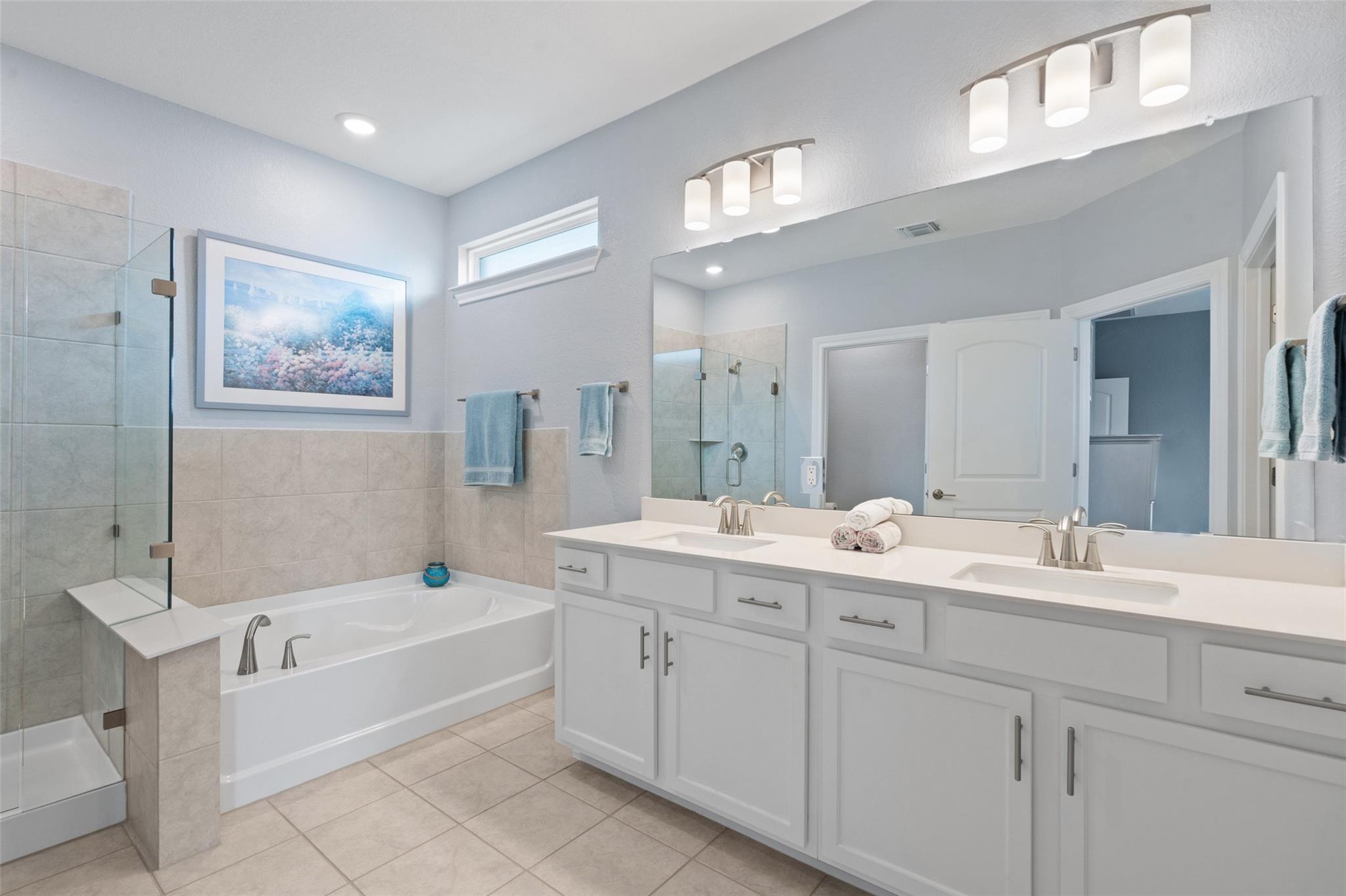 339 Climbing Rock LOOP