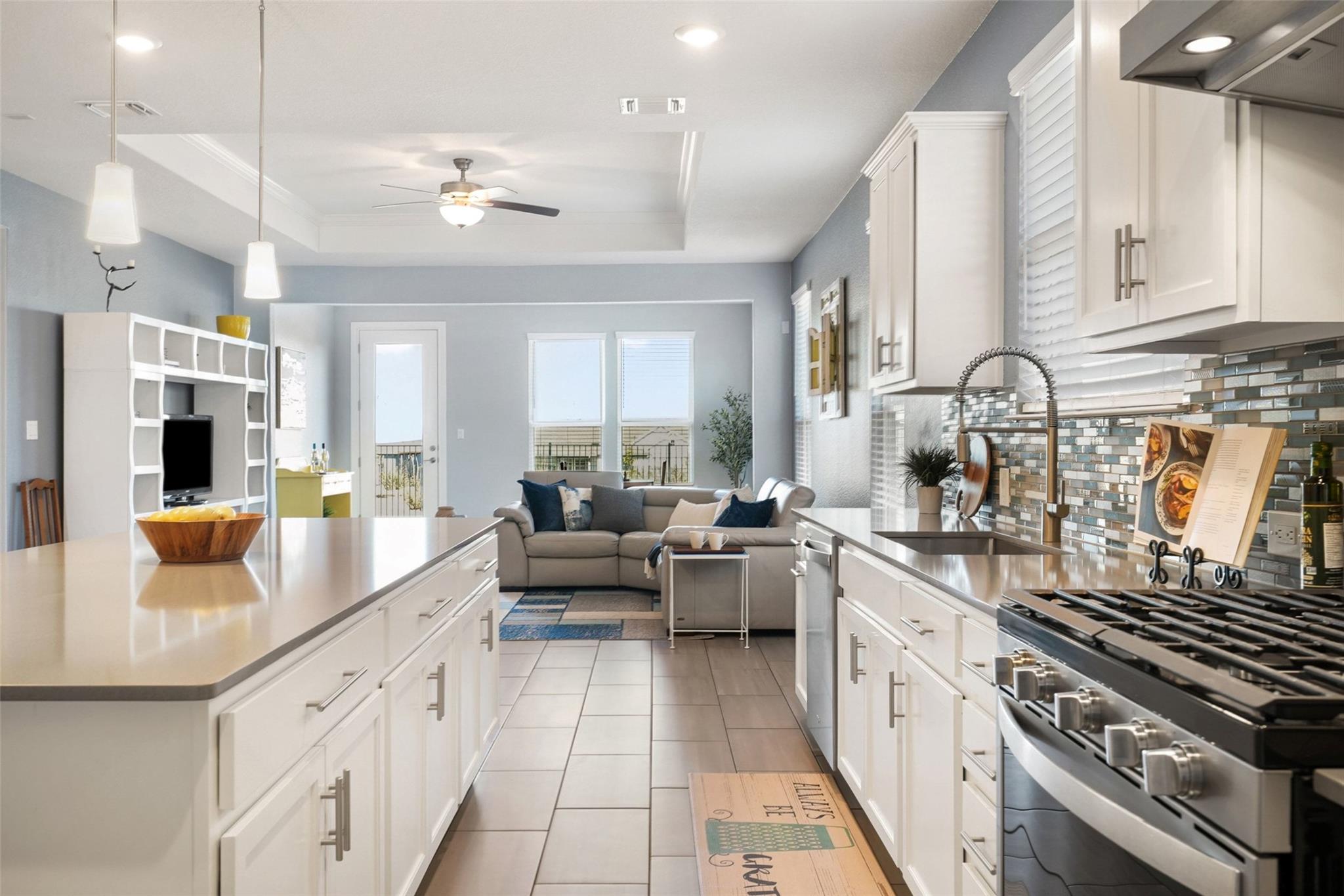 339 Climbing Rock LOOP