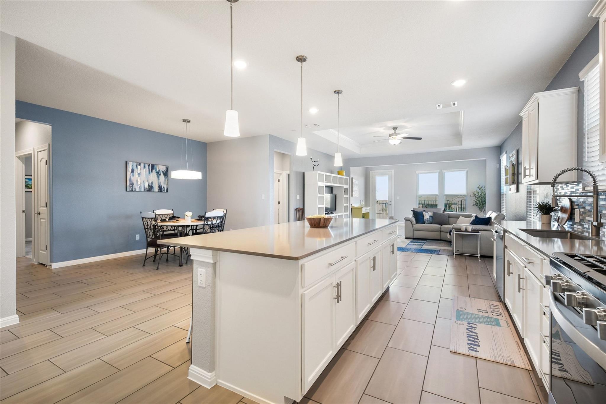 339 Climbing Rock LOOP