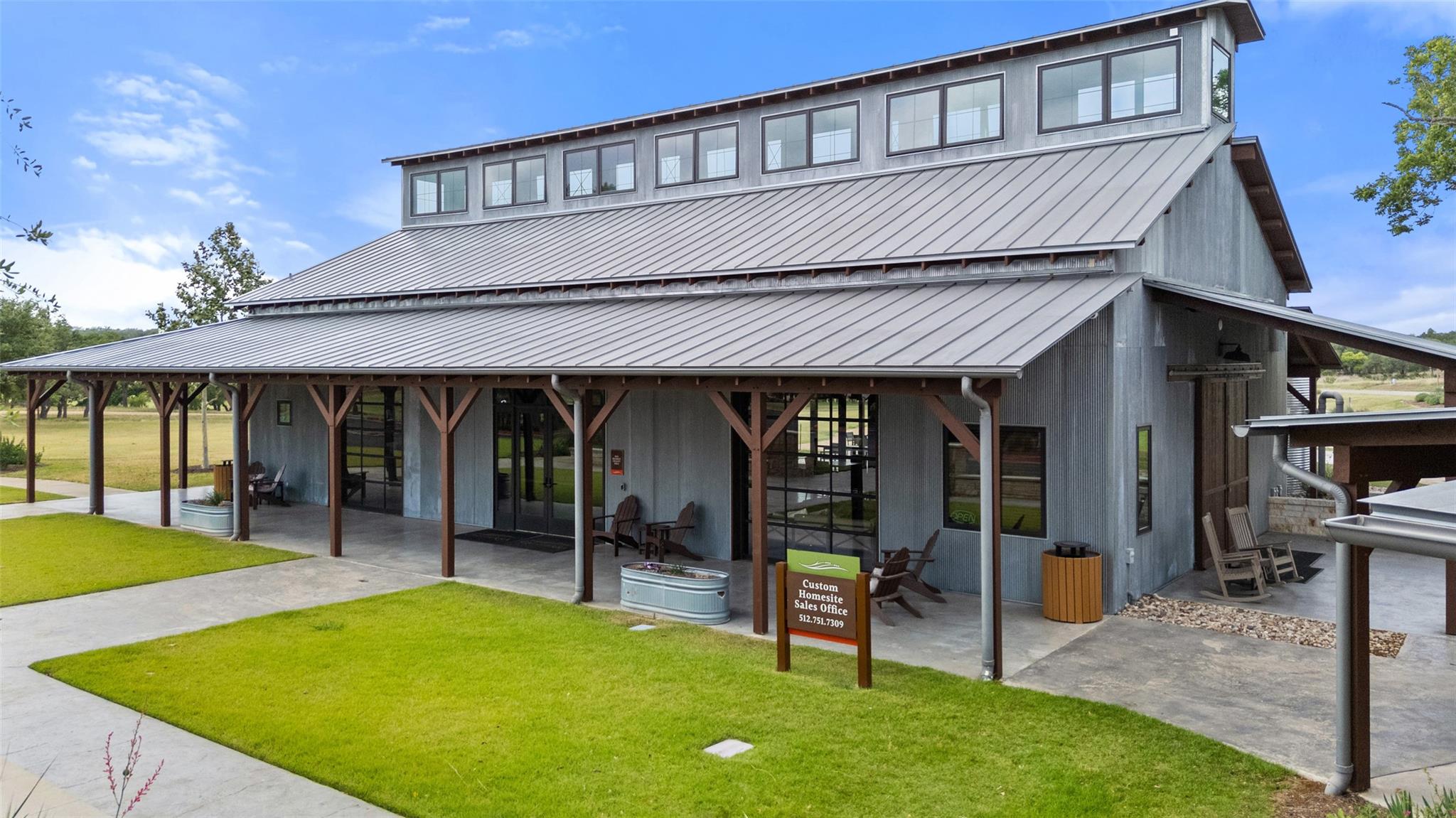 339 Climbing Rock LOOP