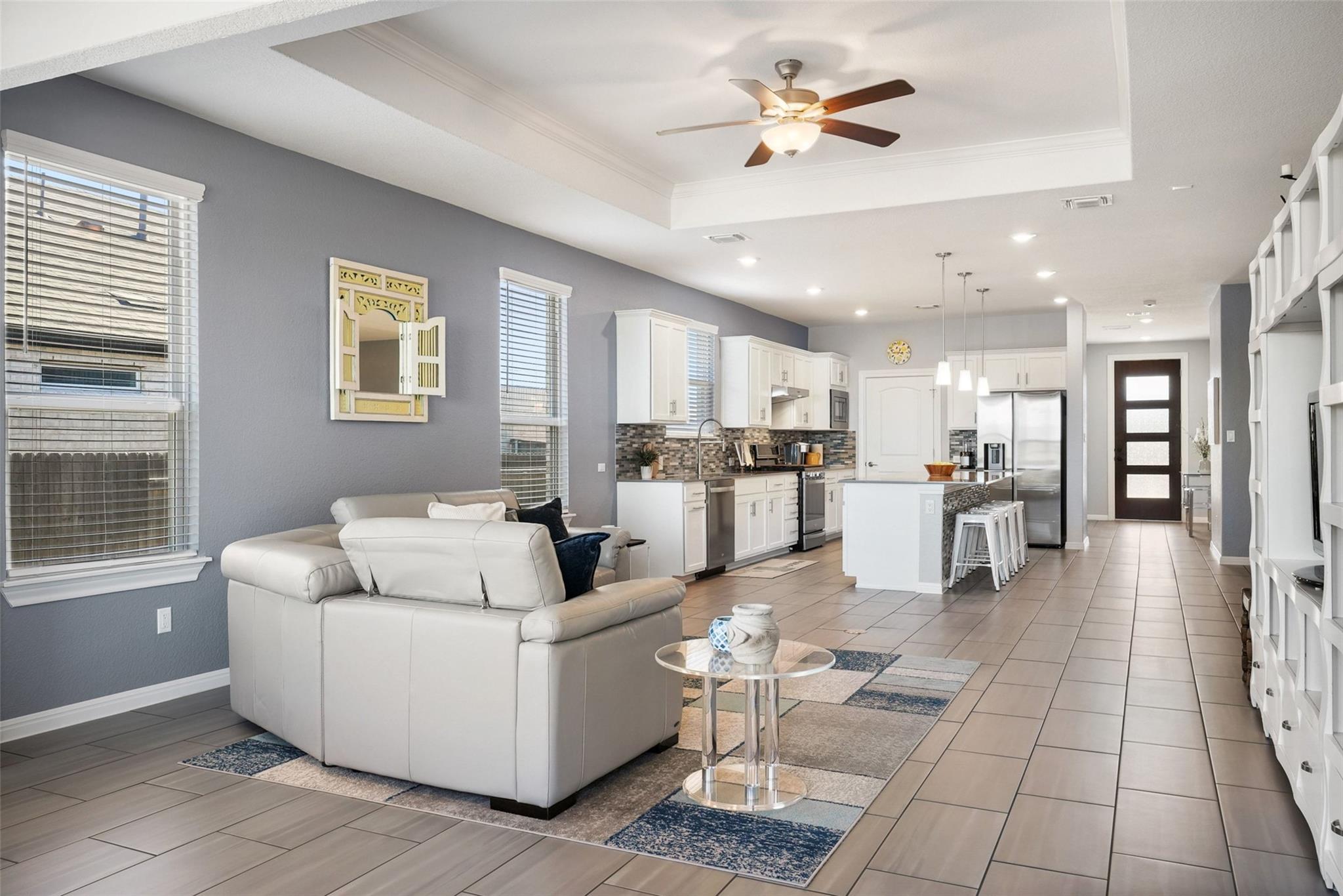 339 Climbing Rock LOOP