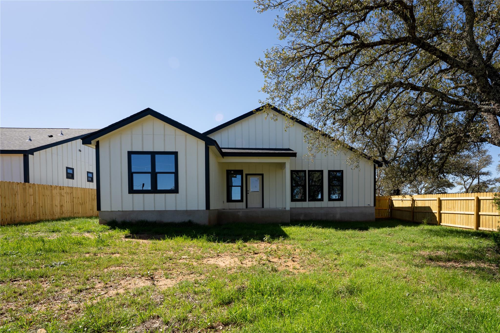 111 Autumn Sage TRL