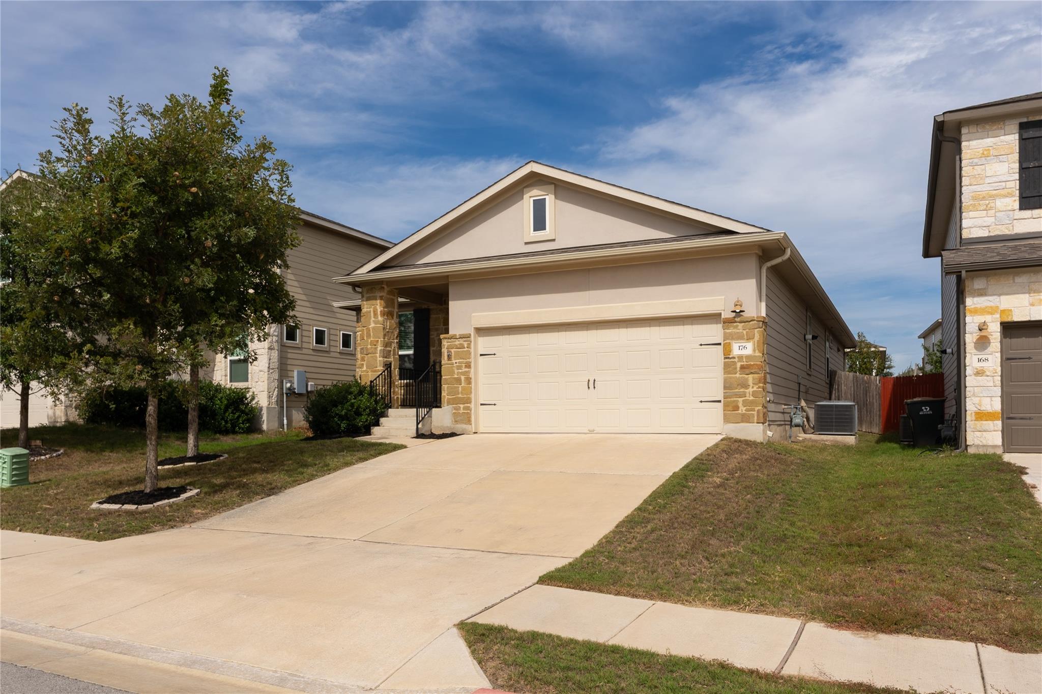 176 Dome Peak Ter Dripping Springs TX