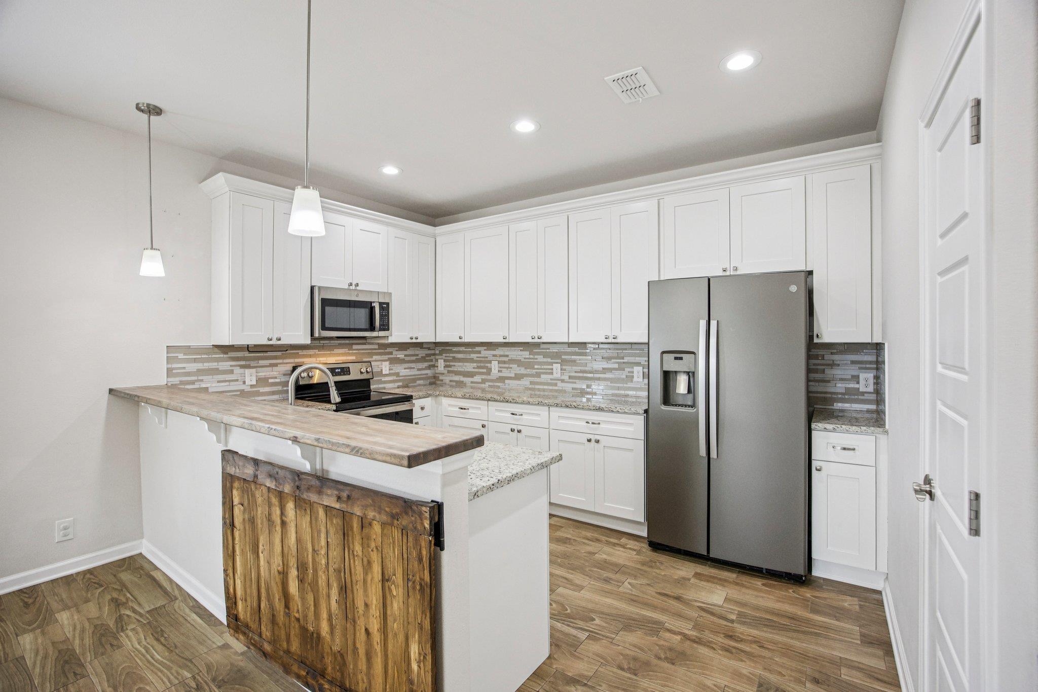 156 Remington RD