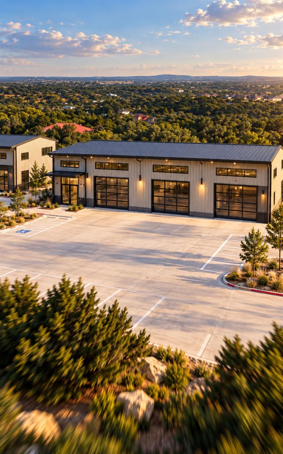 4121 E Highway 290 Highway